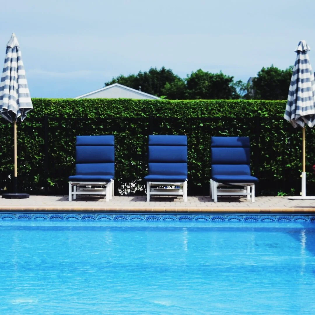 does it get better than this? 

#theoceanbayhouse #longislandweddings #vacation #longisland #pool #bedandbreakfast