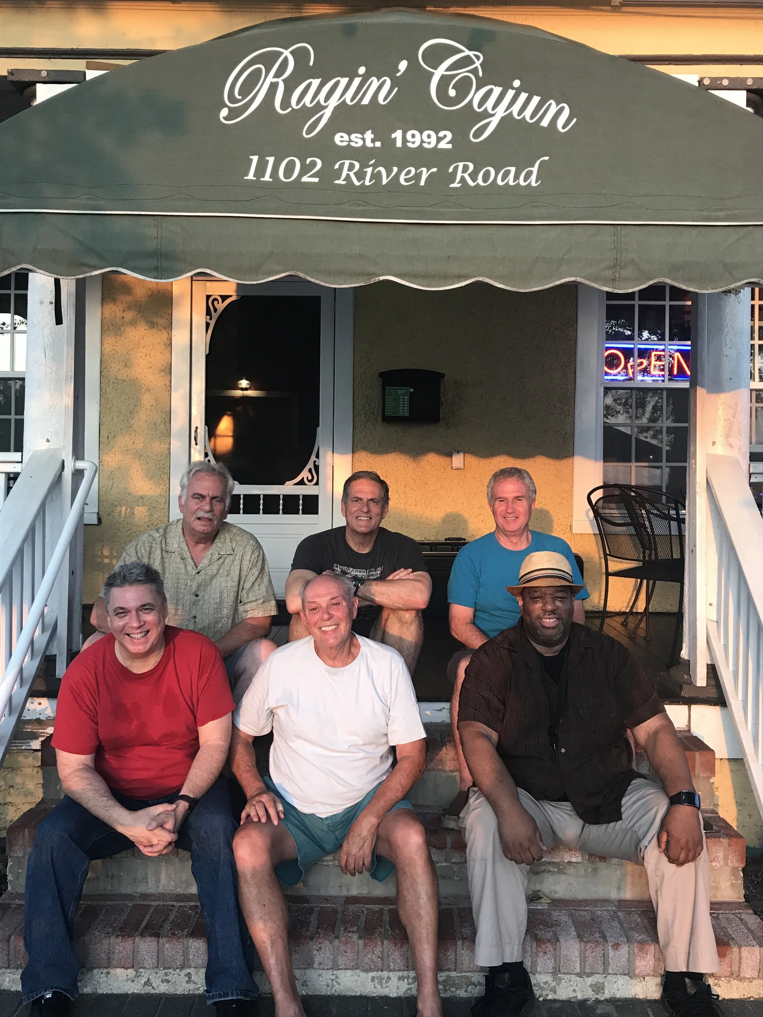 Rogues on the Run - Bobby Boyd on Drums.