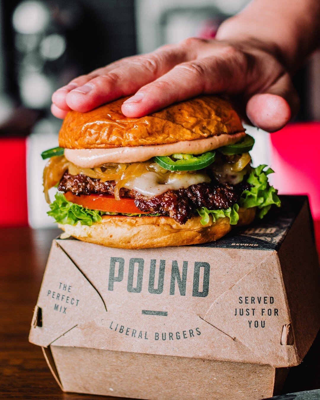 Tu disfruta y d&eacute;jate llevar. Hoy se antoja y se amerita una DIABLO. 🔥🍔😈
-
POUND - Liberal Burgers
-
Pick up &amp; Delivery
8110478584 / 8127219052
.
#Pound #LiberalBurgers #Delicious #Foodie #Eats #Yum #Food #BurgerJoint #eaaaaats #Yummy #L