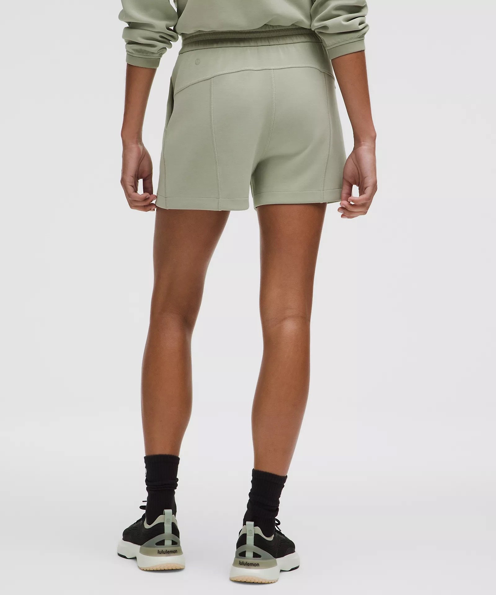Softstreme High-Rise Short 4"