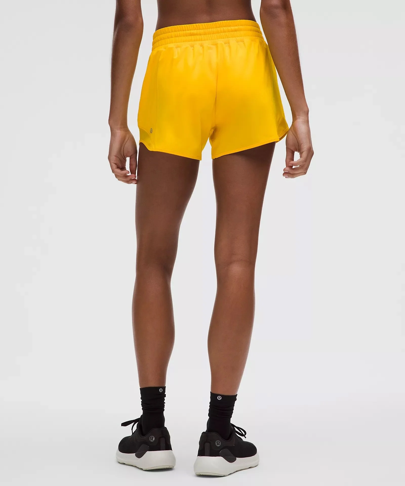 Hotty Hot High-Rise Lined Short 4"