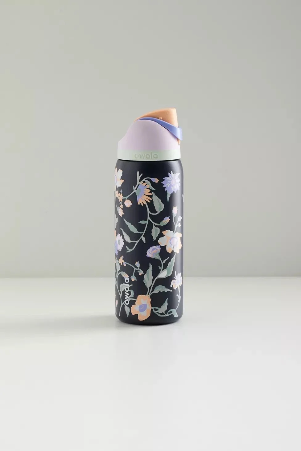 Midnight Garden 32oz FreeSip Owala Water Bottle