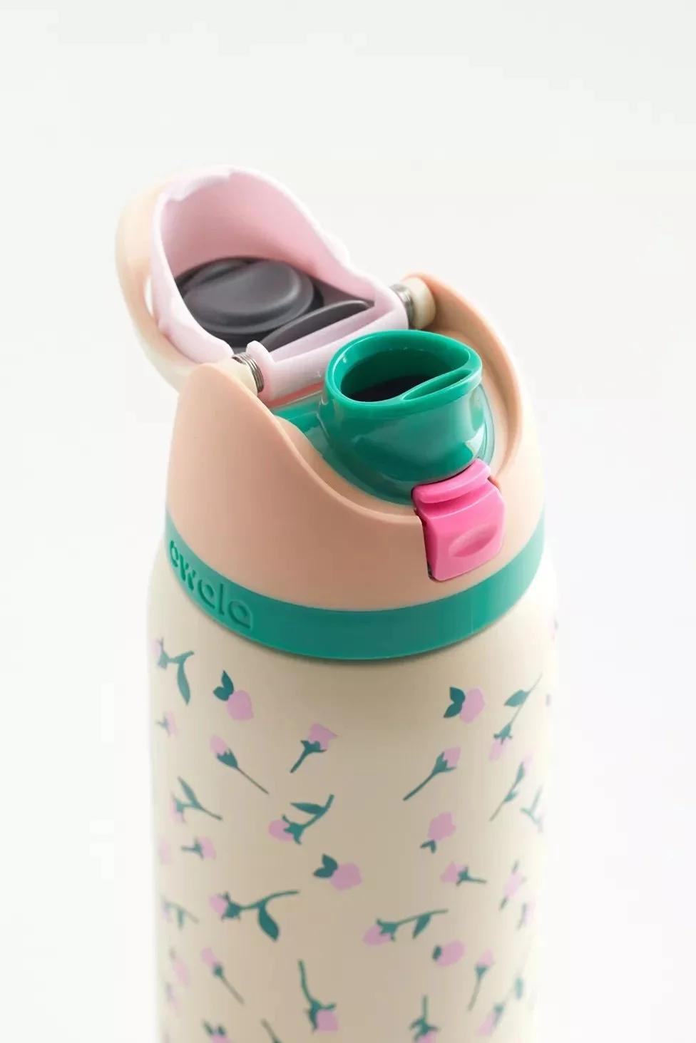 Tea Time 32oz FreeSip Owala Water Bottle