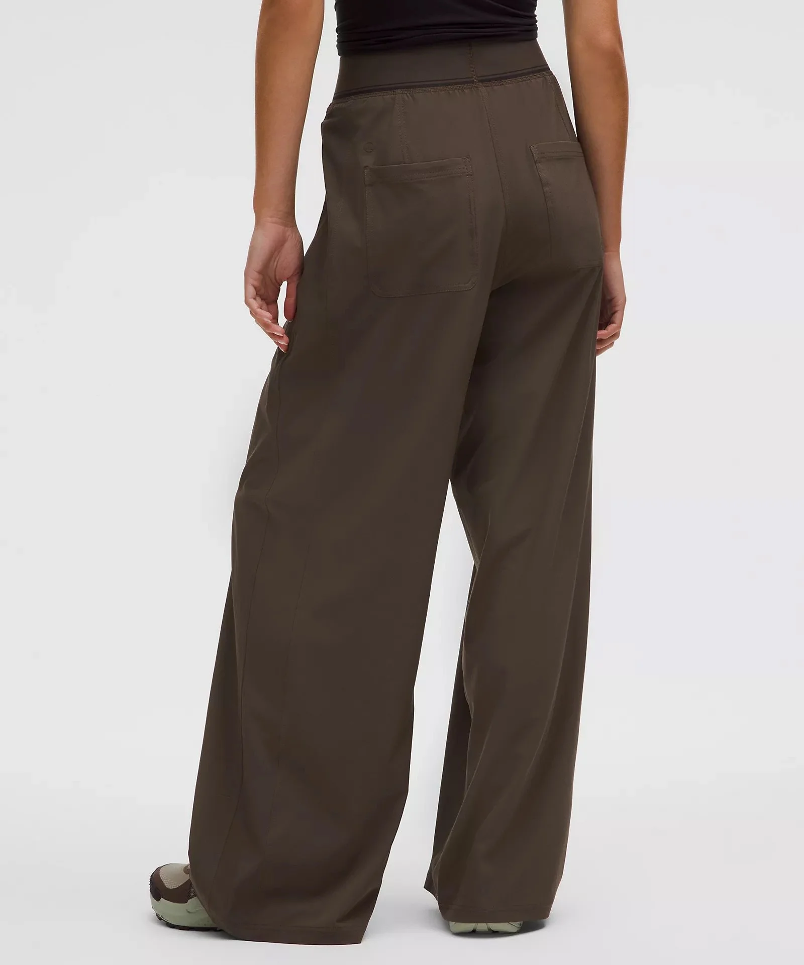 Swift High-Rise Wide-Leg Pant