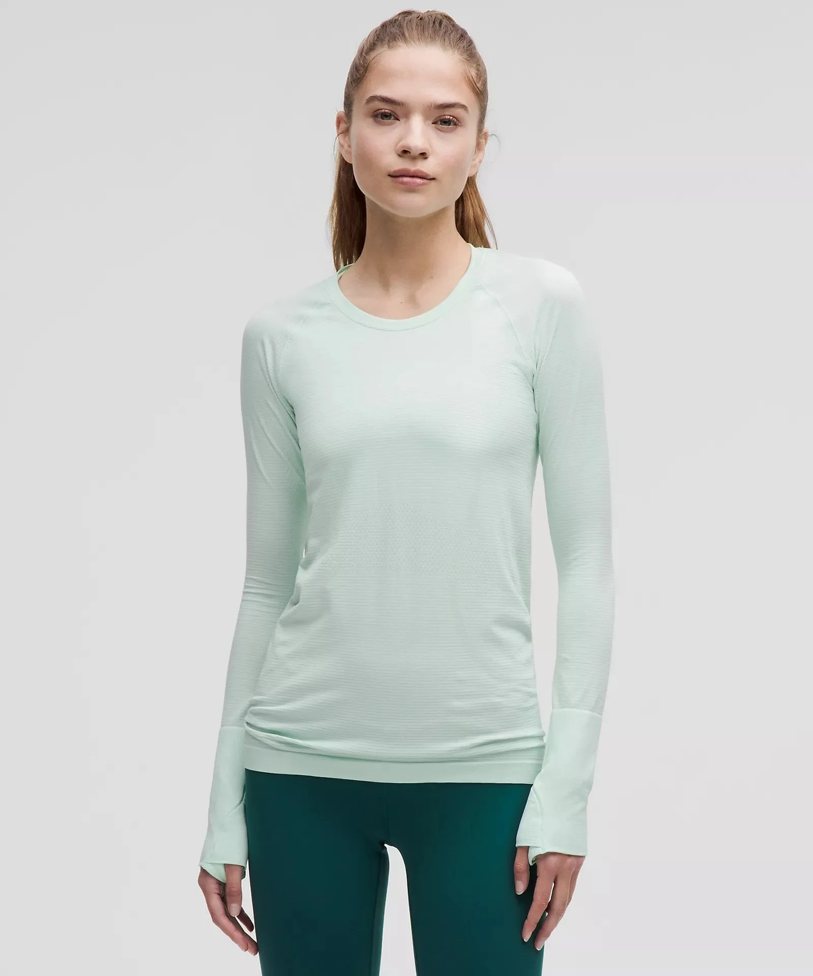 Swiftly Tech Long-Sleeve Shirt 2.0 Hip Length