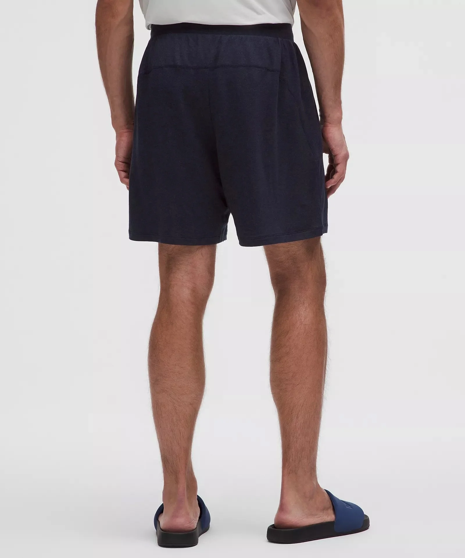 BeCalm Relaxed-Fit Short 7"