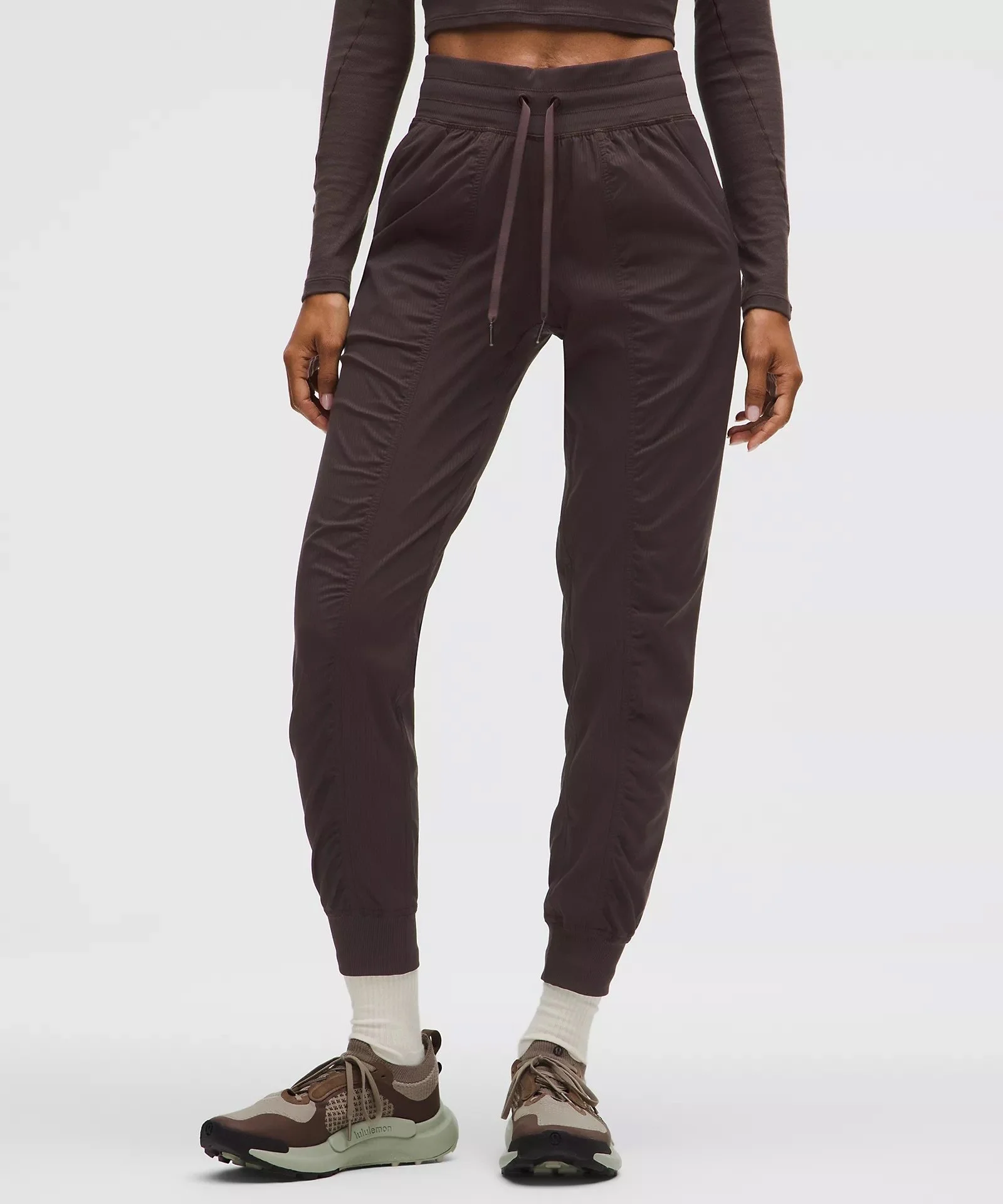Dance Studio Mid-Rise Jogger