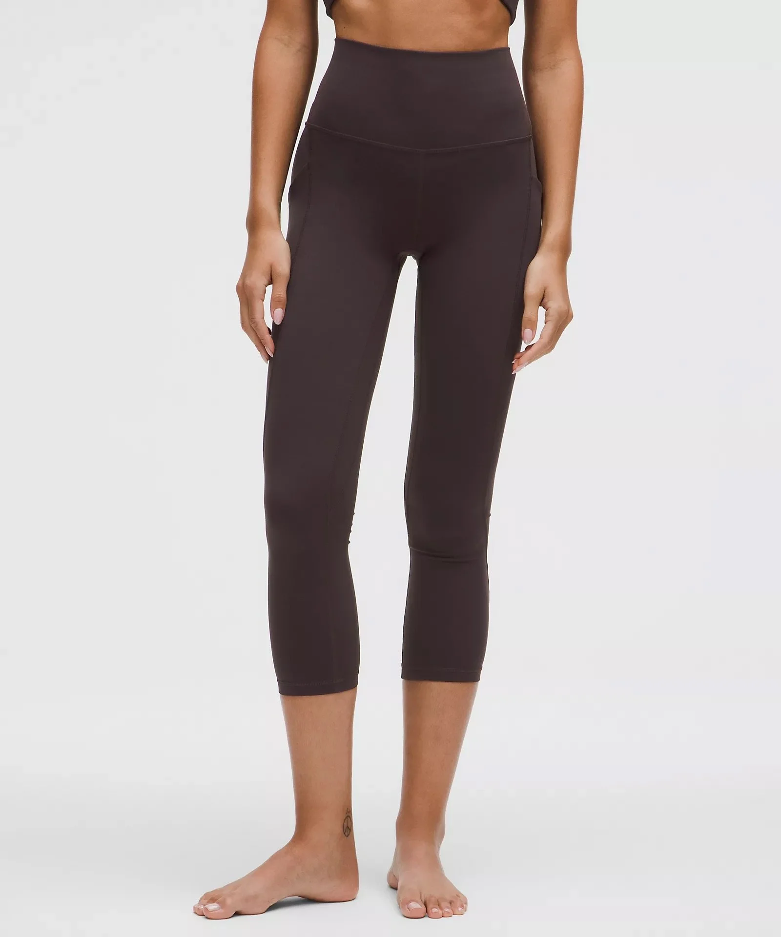 Align High-Rise Crop with Pockets 23"