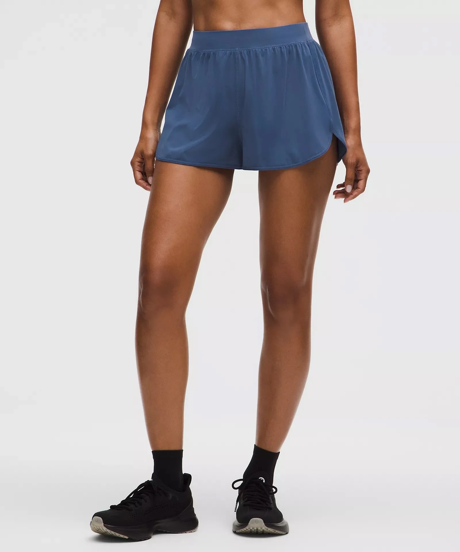 Sleek High-Rise Running Short 1.5"