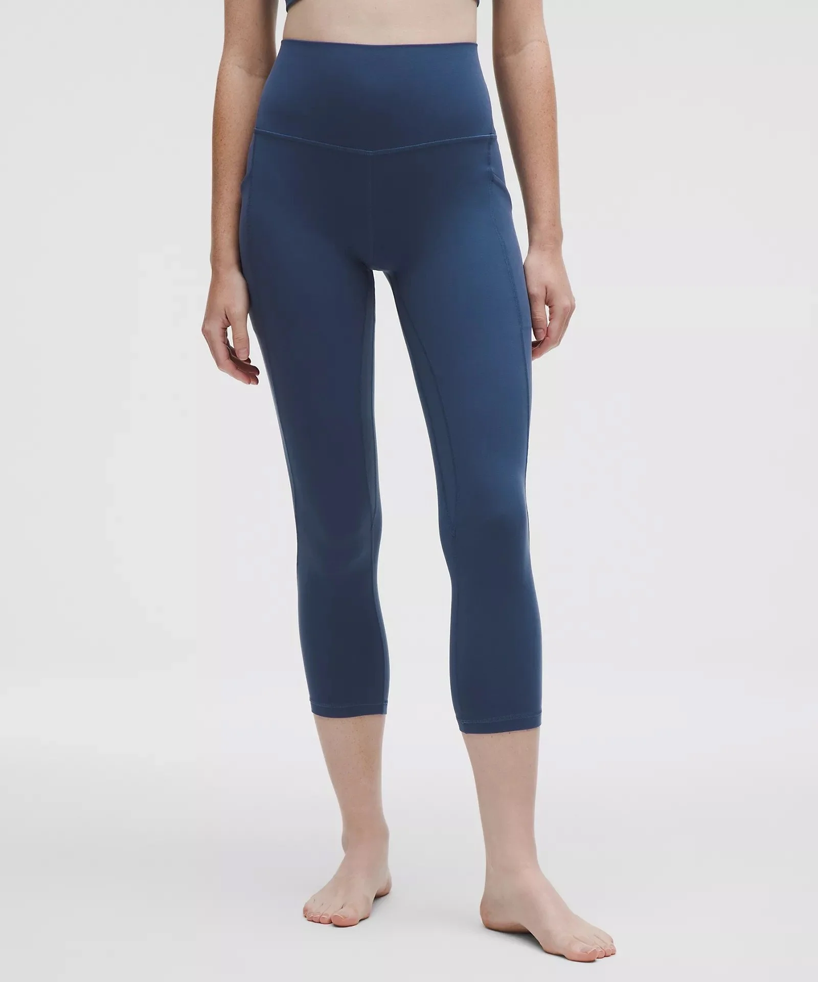 Align High-Rise Crop with Pockets 23"