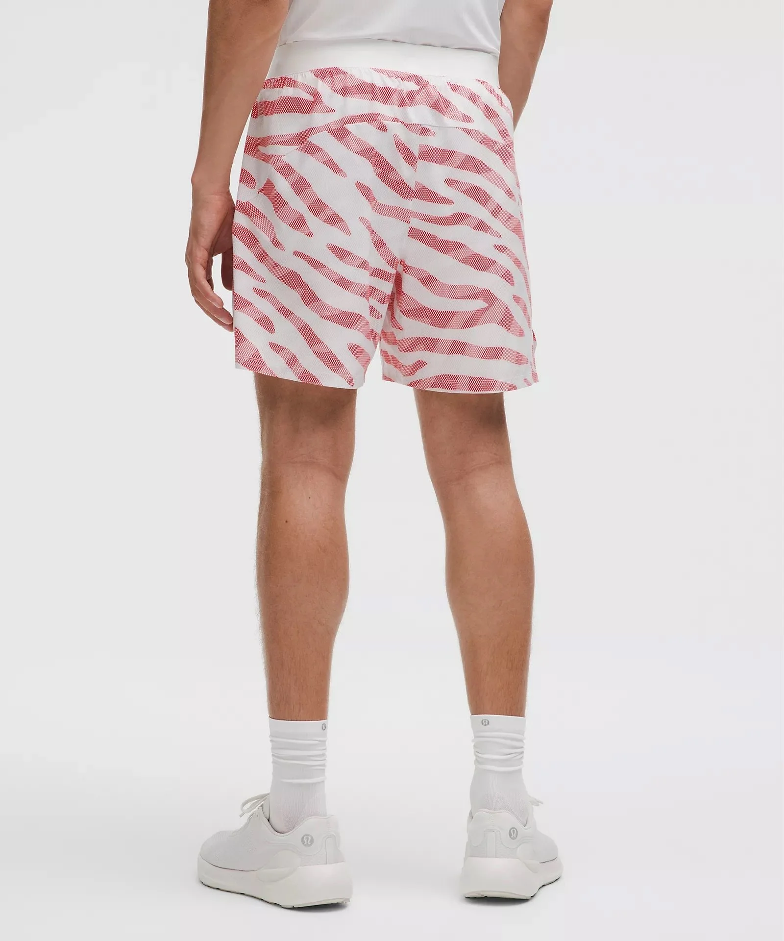 Ventilated Tennis Short 7"