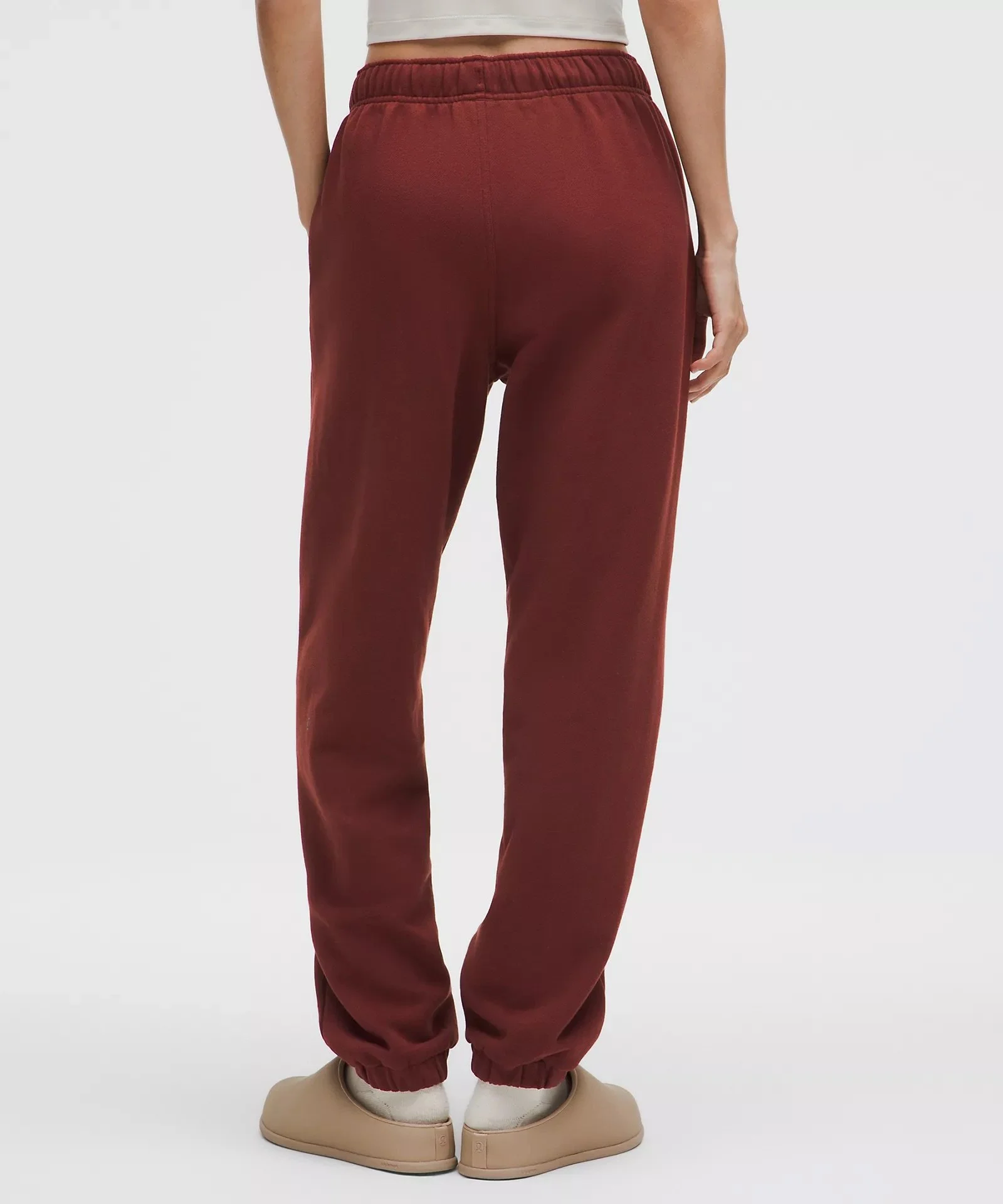 Scuba Mid-Rise Oversized Jogger