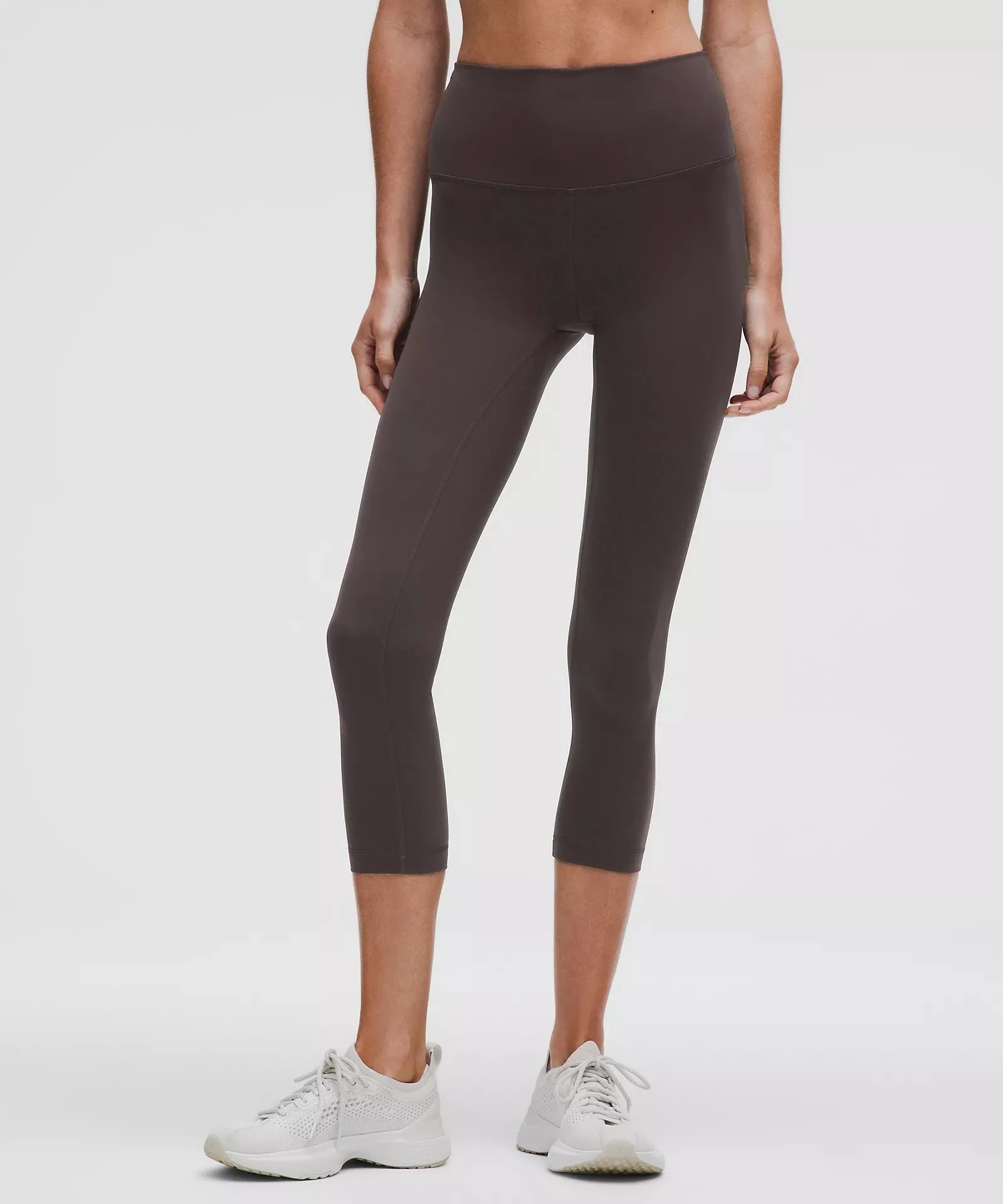 Wunder Train High-Rise Crop 23"