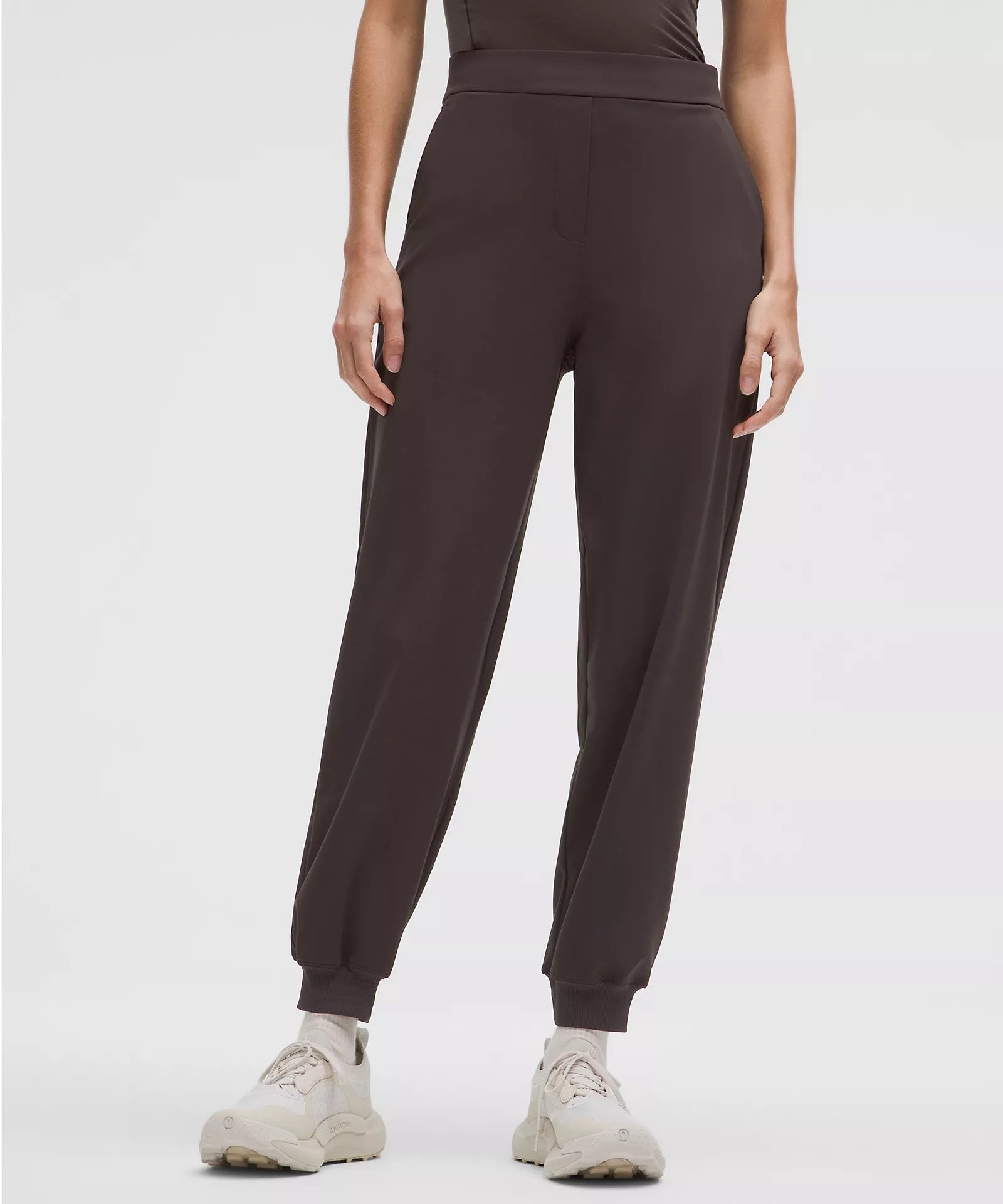 Daydrift High-Rise Jogger