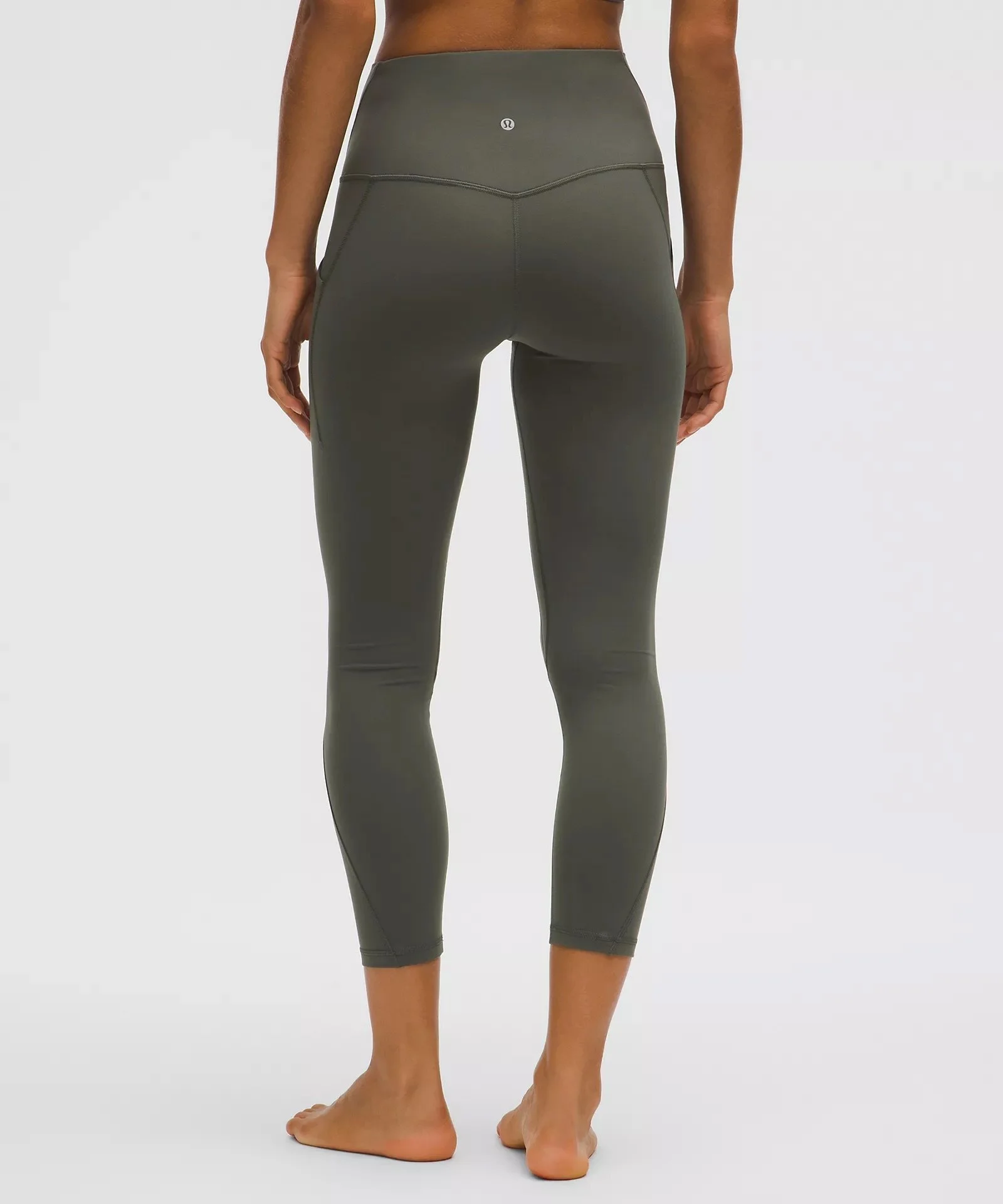 Align High-Rise Crop with Pockets 25"