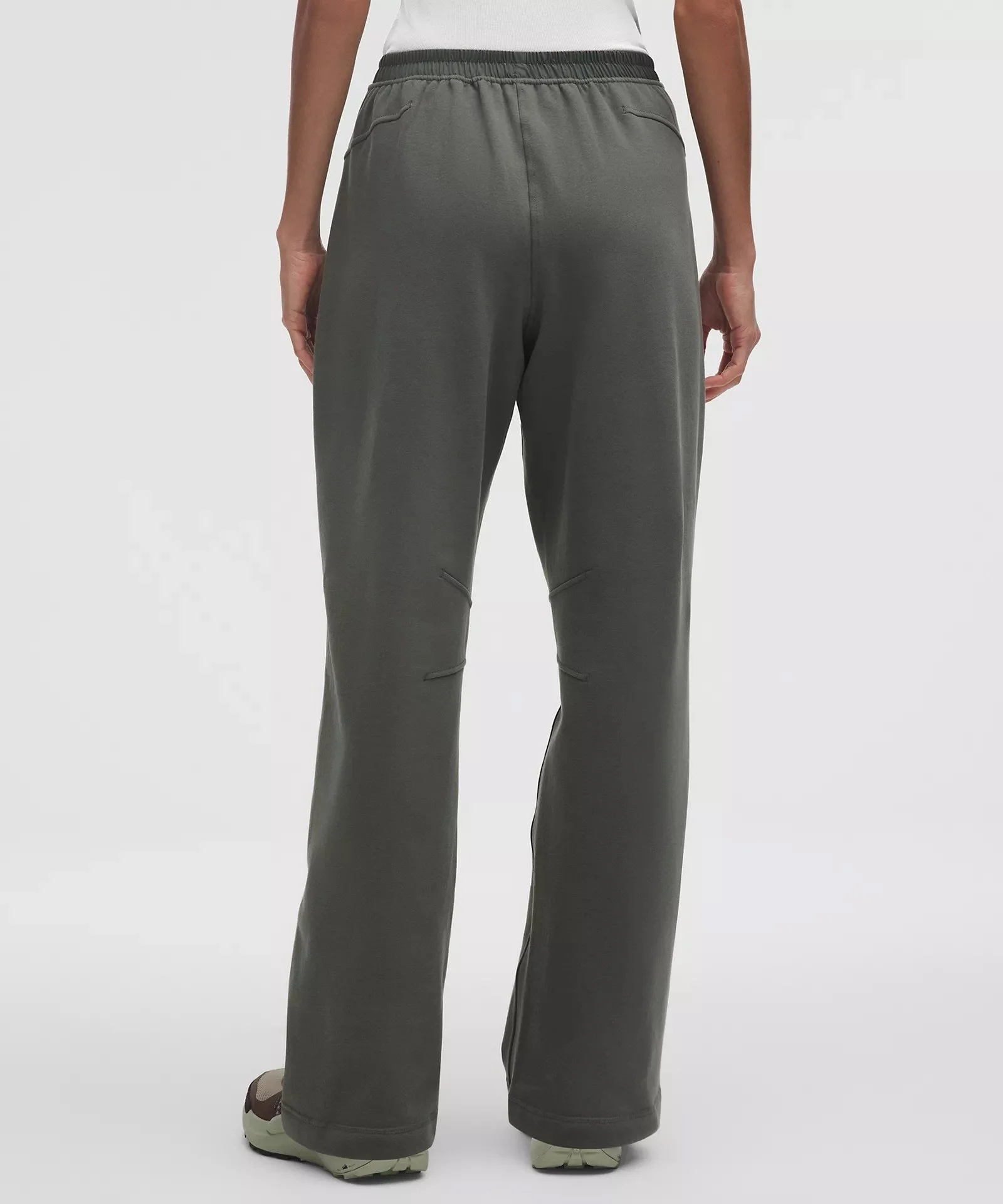 Loungeful Classic-Fit High-Rise Sweatpant