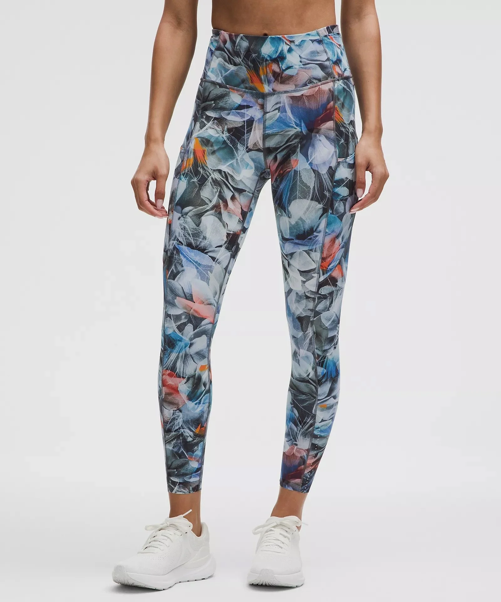 Fast and Free High-Rise Tight 25" 7 Pocket