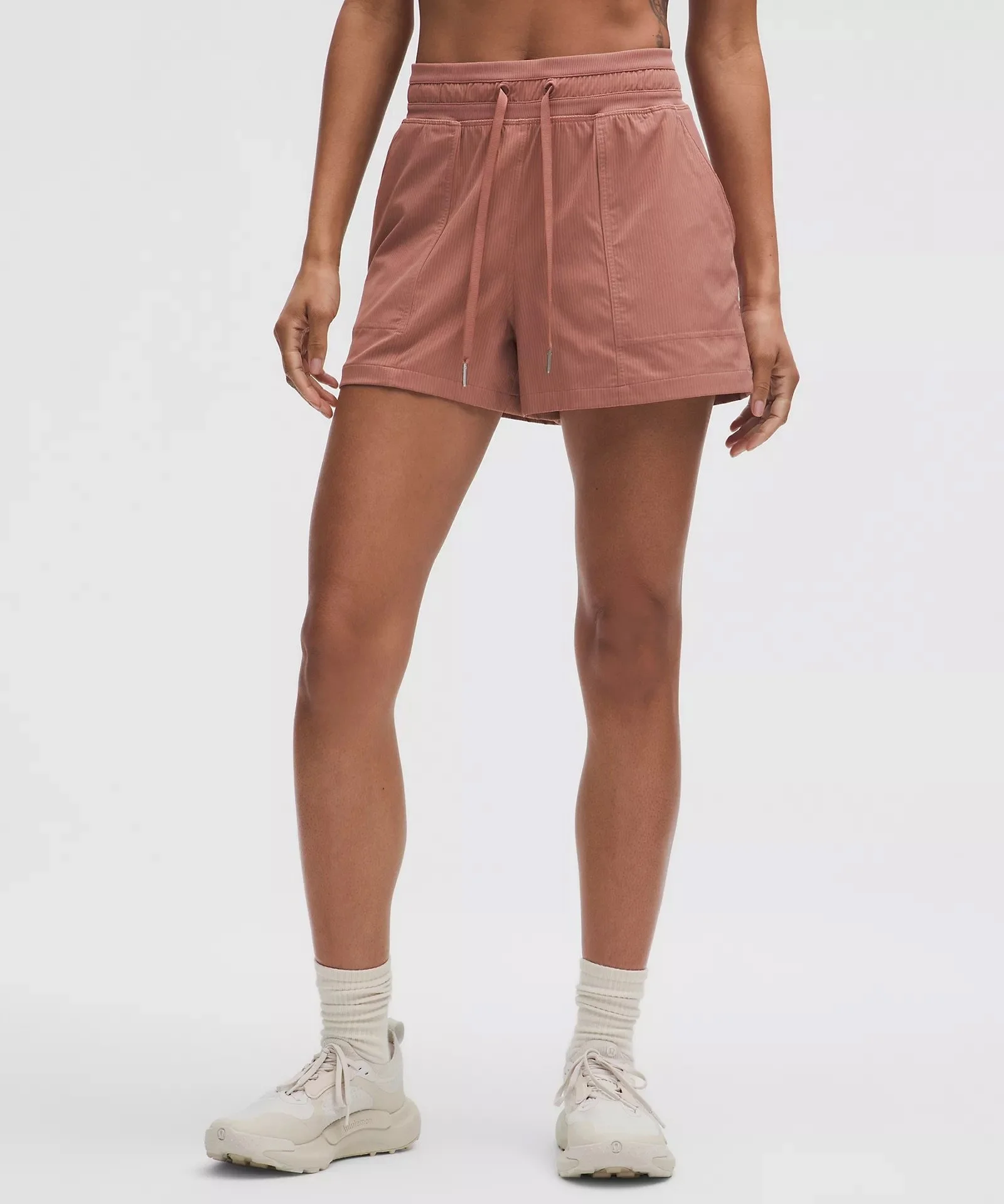 Dance Studio High-Rise Short 3.5"