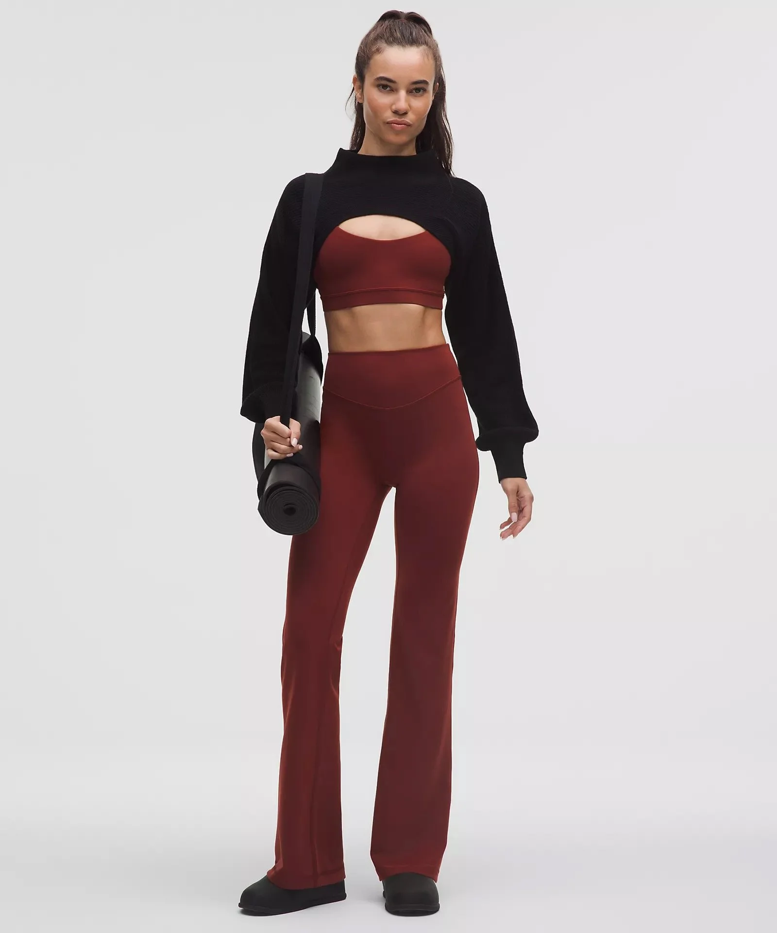 Wunder Under SmoothCover High-Rise Bootcut Pant 34"