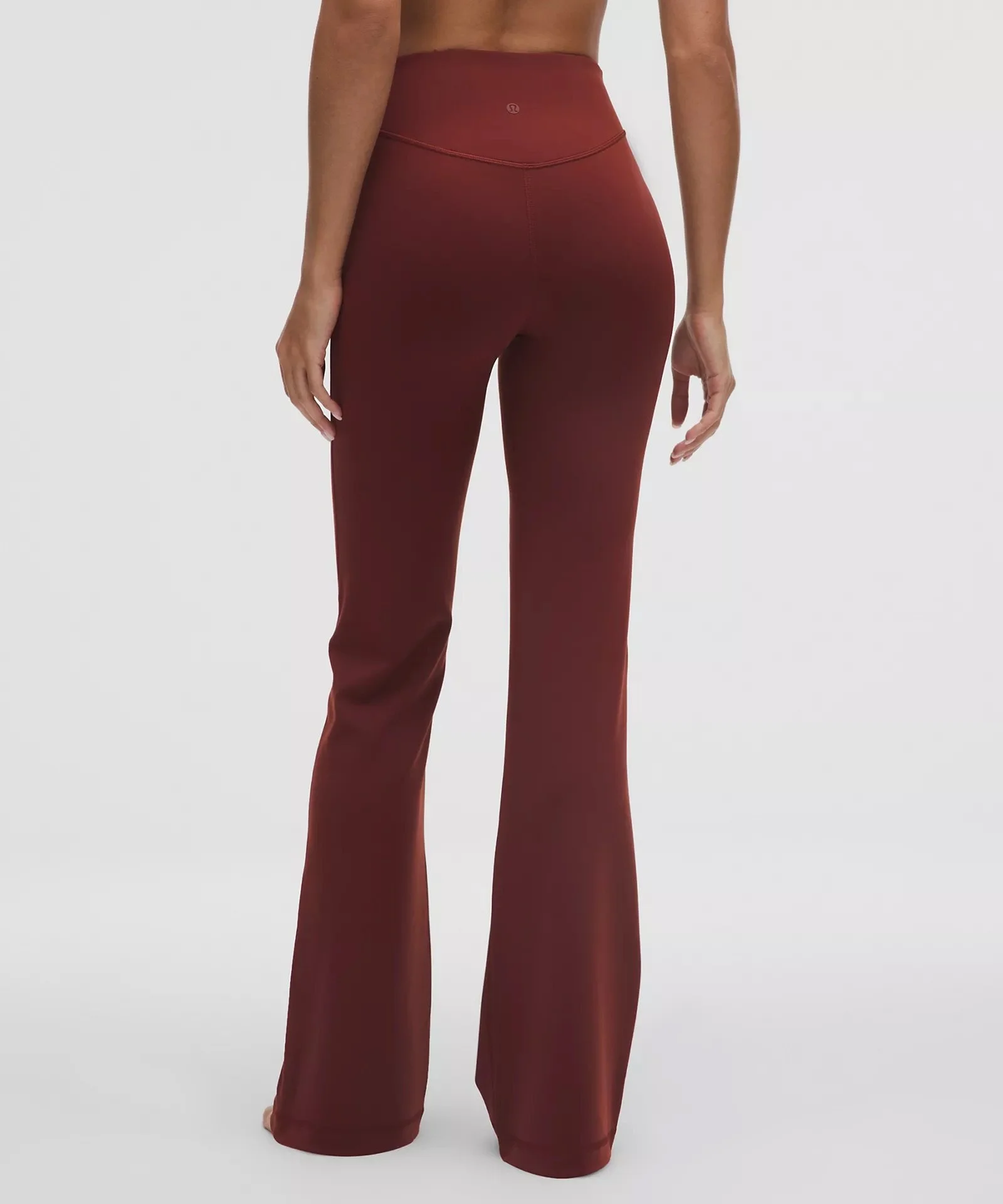 Wunder Under SmoothCover High-Rise Bootcut Pant 34"