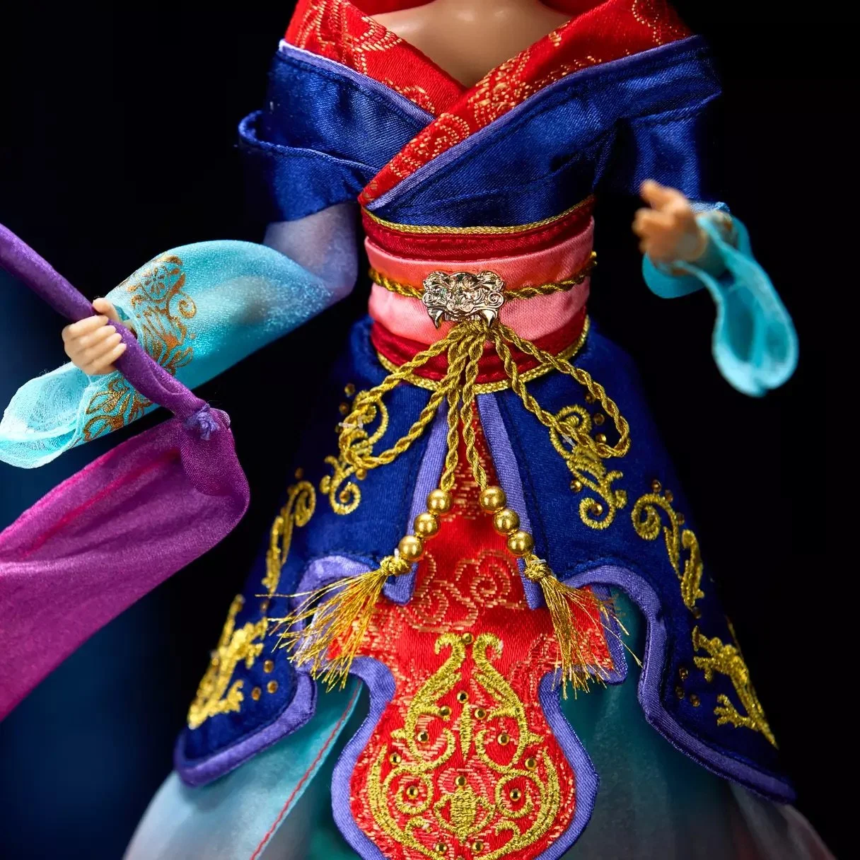 Mulan Limited Edition Doll