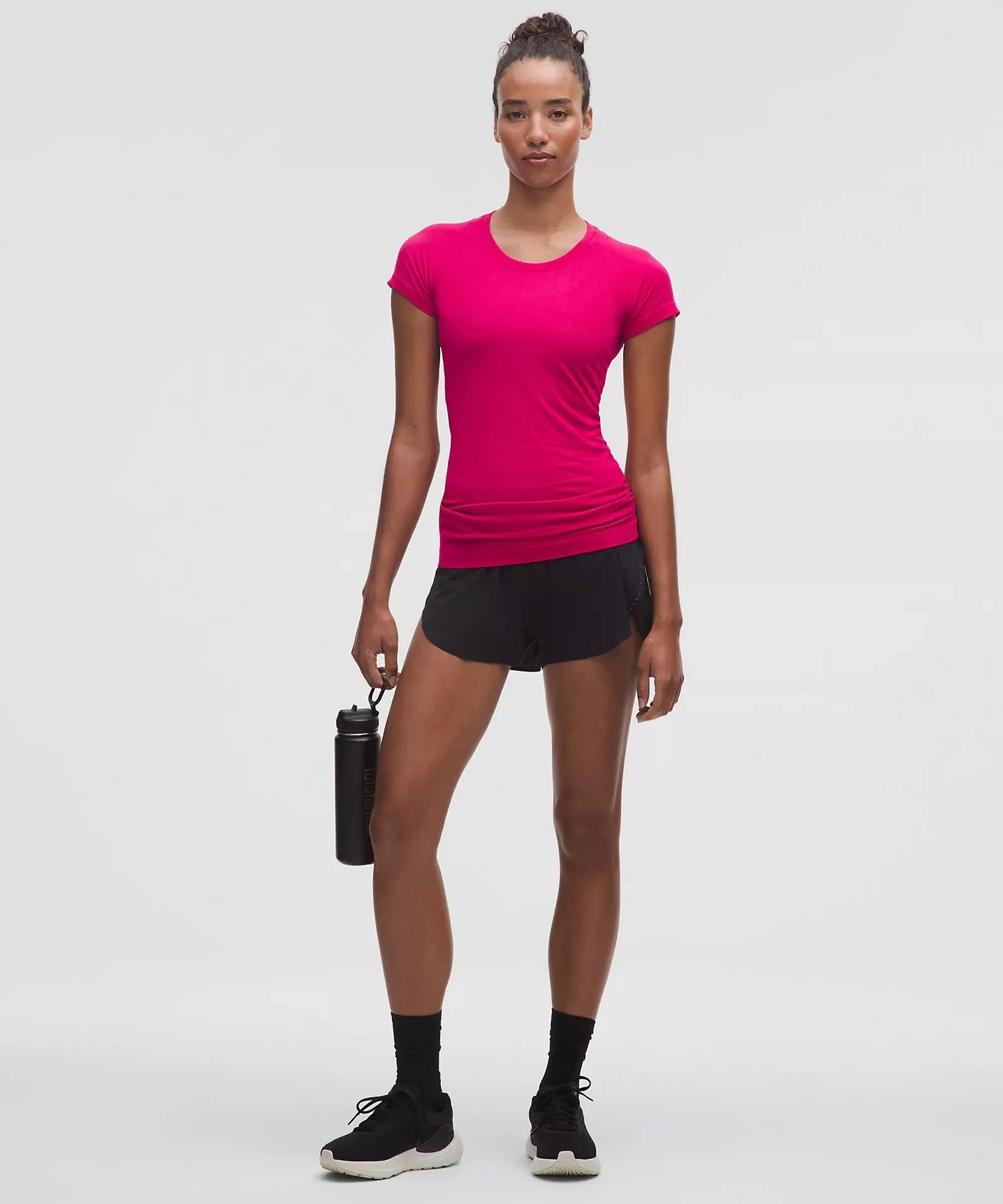 Swiftly Tech Short-Sleeve Shirt 2.0 Hip Length