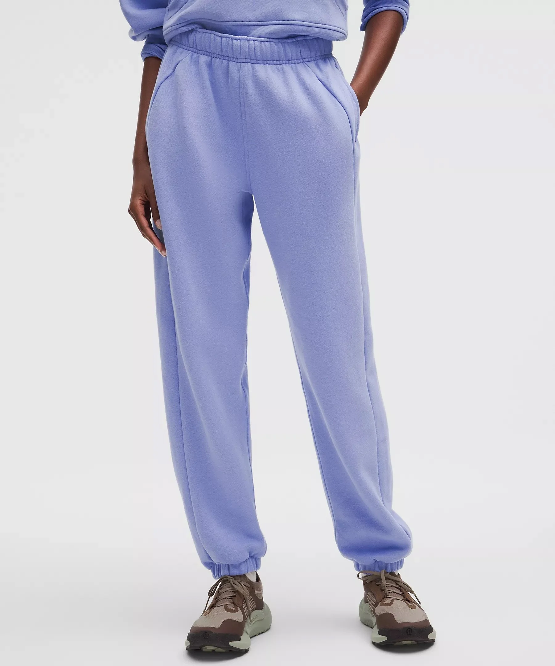 Scuba Mid-Rise Oversized Jogger