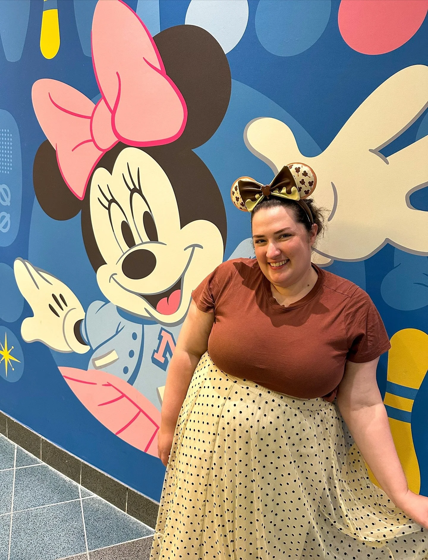 It&rsquo;s my birthday! 🥳🎂🎉 What better way to celebrate than trying a bunch of new Mickey bars with toppings around Disney World and wearing an outfit to match. The new video is up on Patreon for members!

Thank you all so much for all your suppo