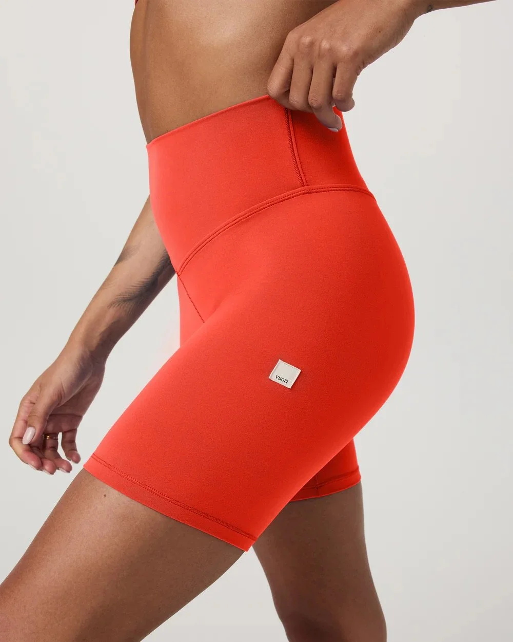 Vuori AllTheForm Short 6"