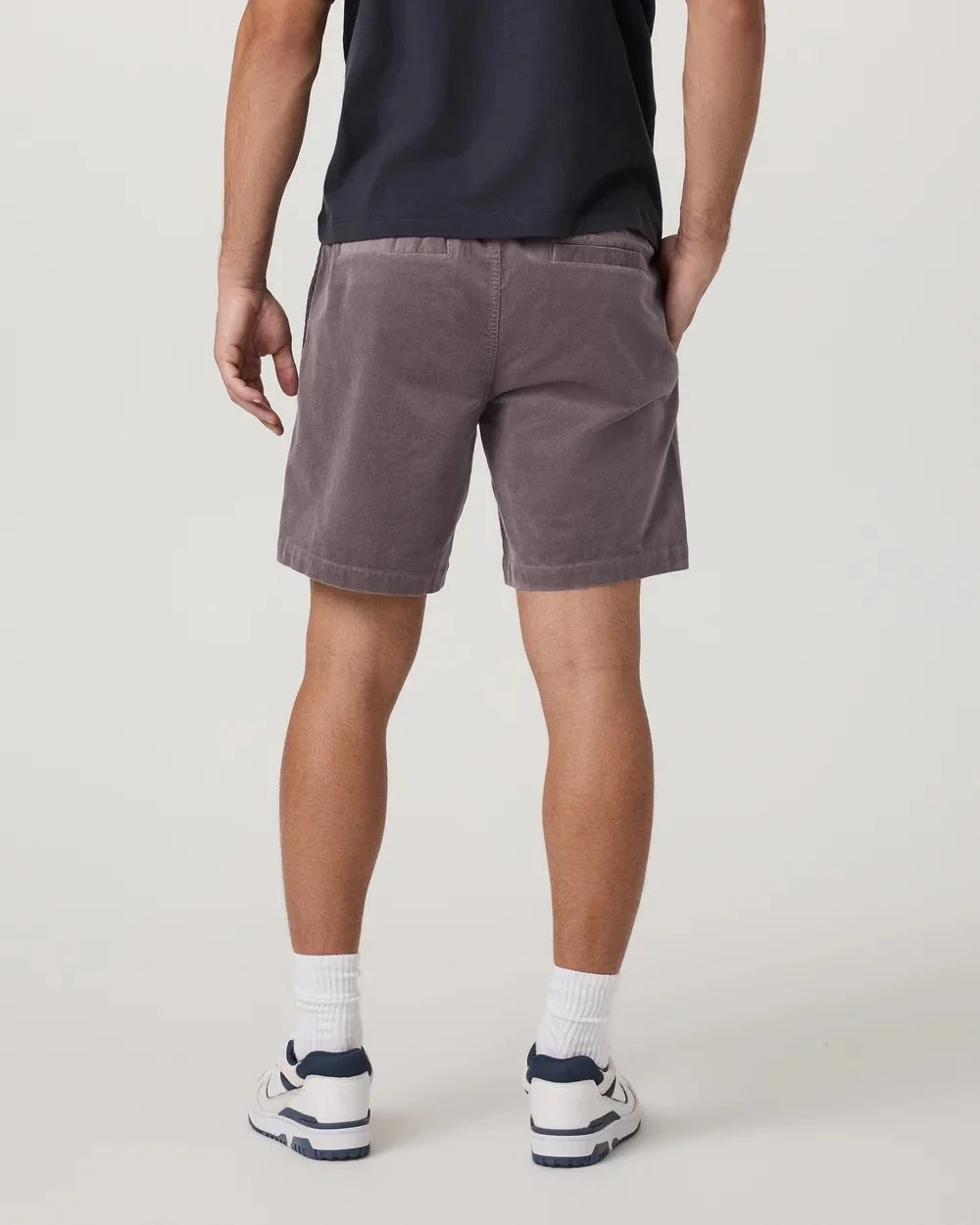 Optimist Elastic Waist Short 8"