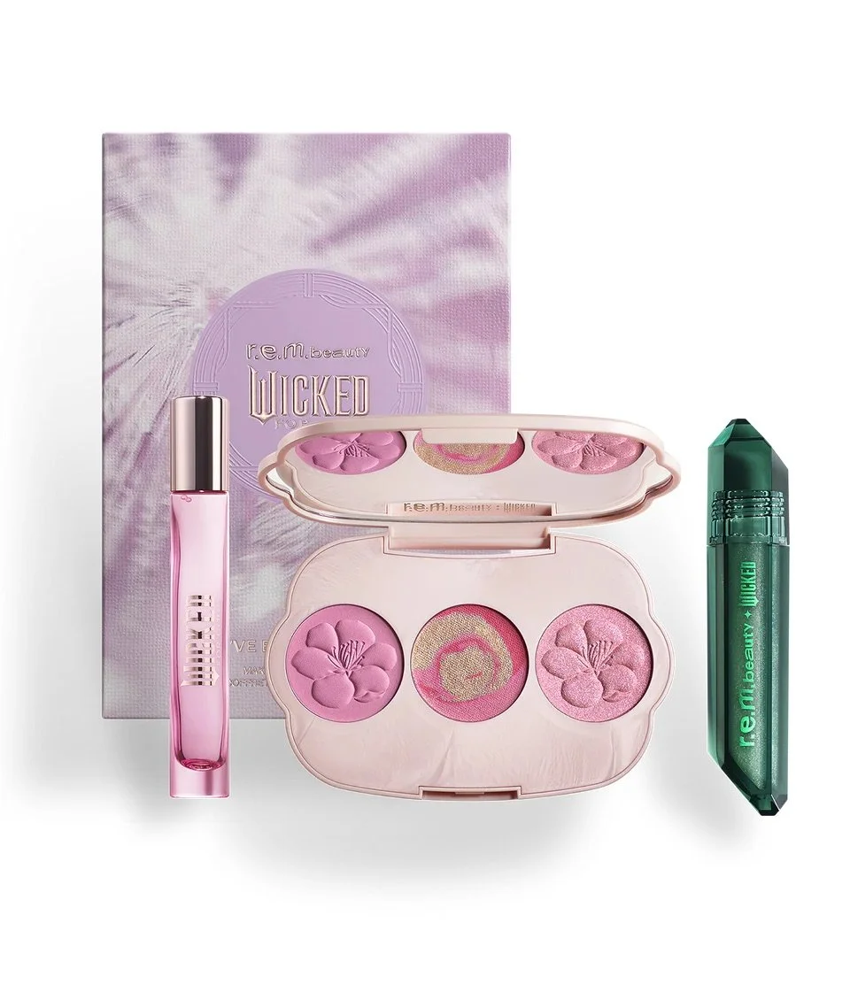 You’ve Been Glinda-Fied! Fragrance &amp; Makeup Set