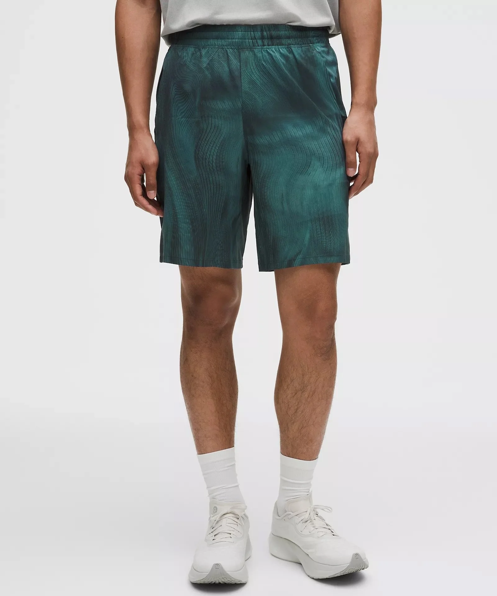 Pace Breaker Linerless Short 9"