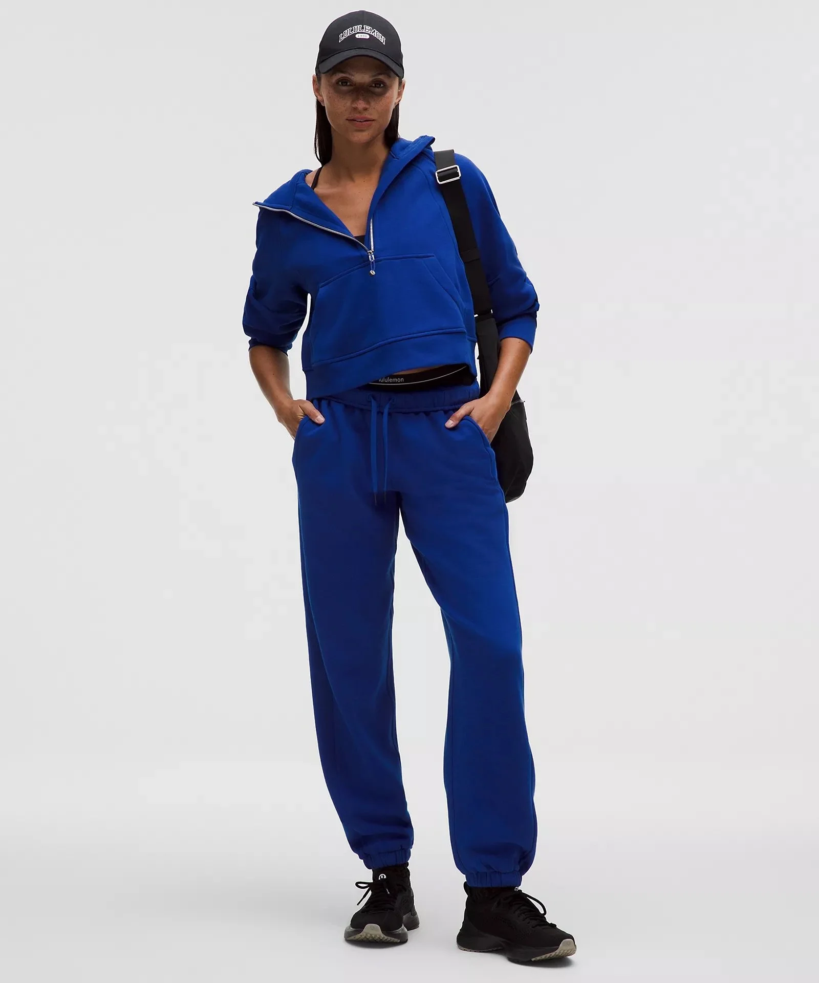 Scuba Mid-Rise Oversized Jogger