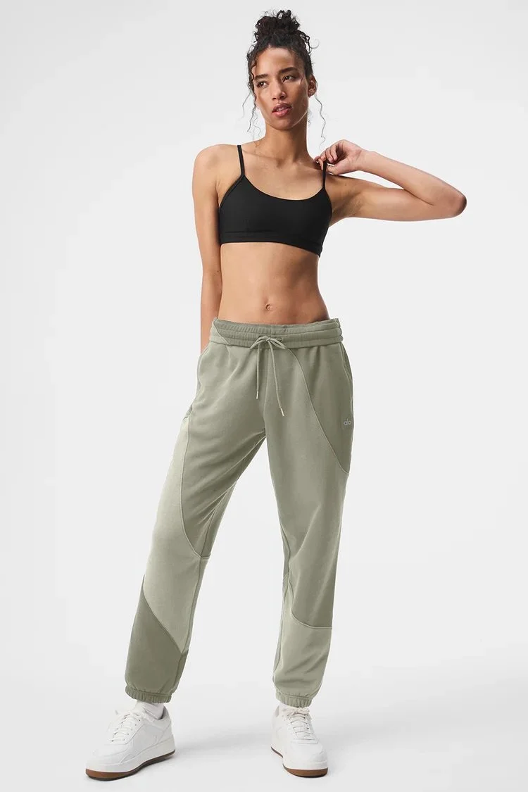 Make Waves Sweatpant