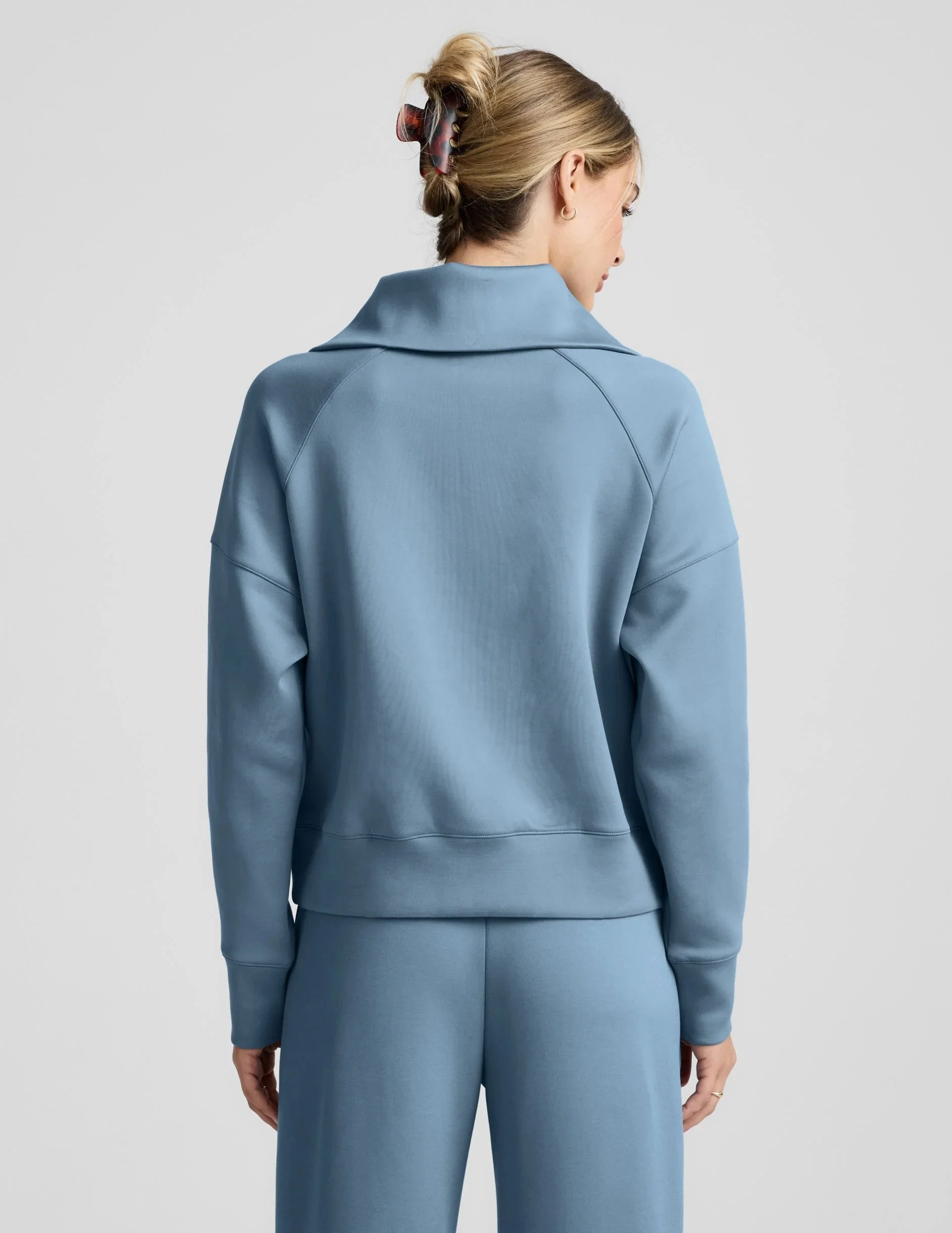 In the Flow 1/4 Zip Pullover