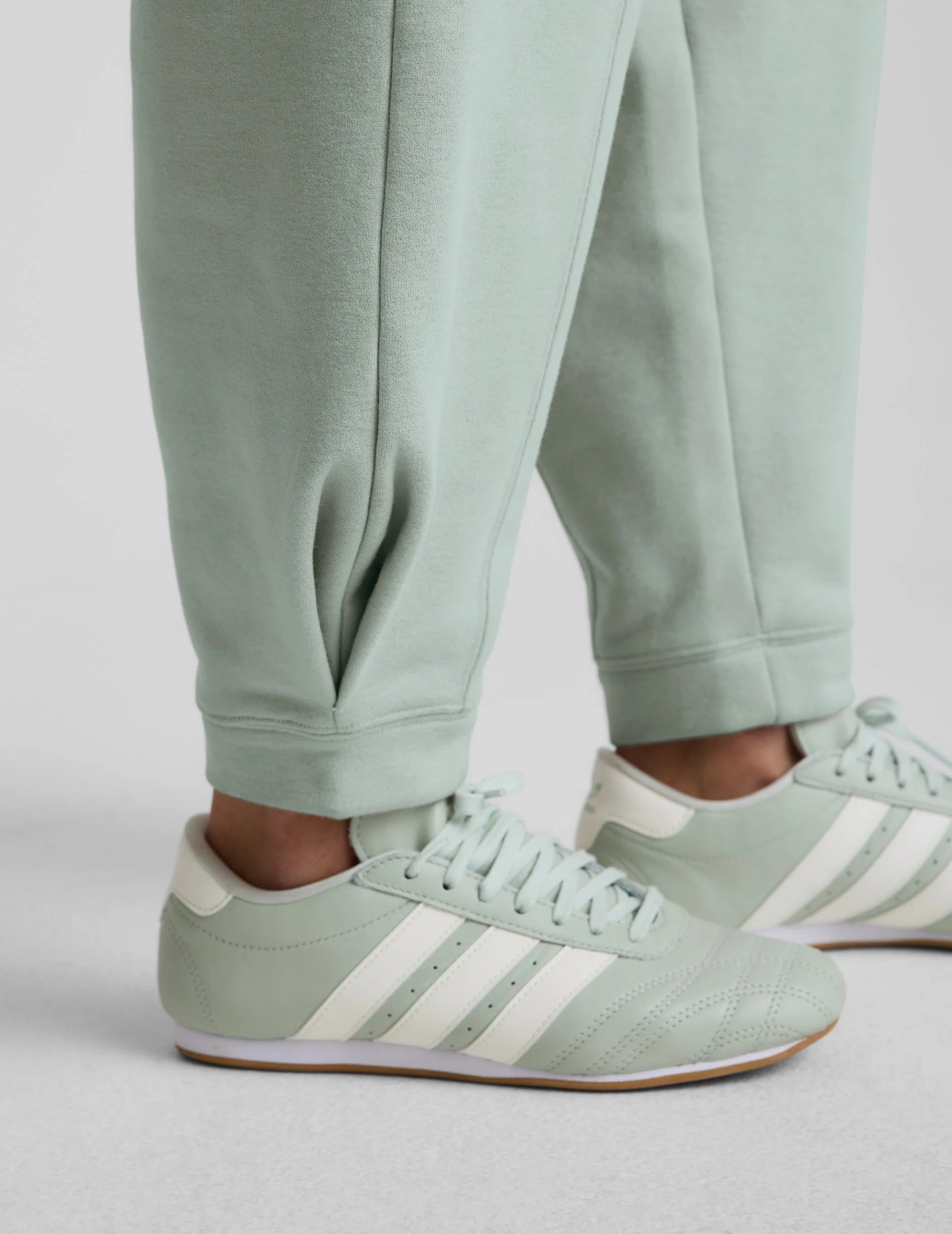 LuxeFleece Barrel Sweatpant