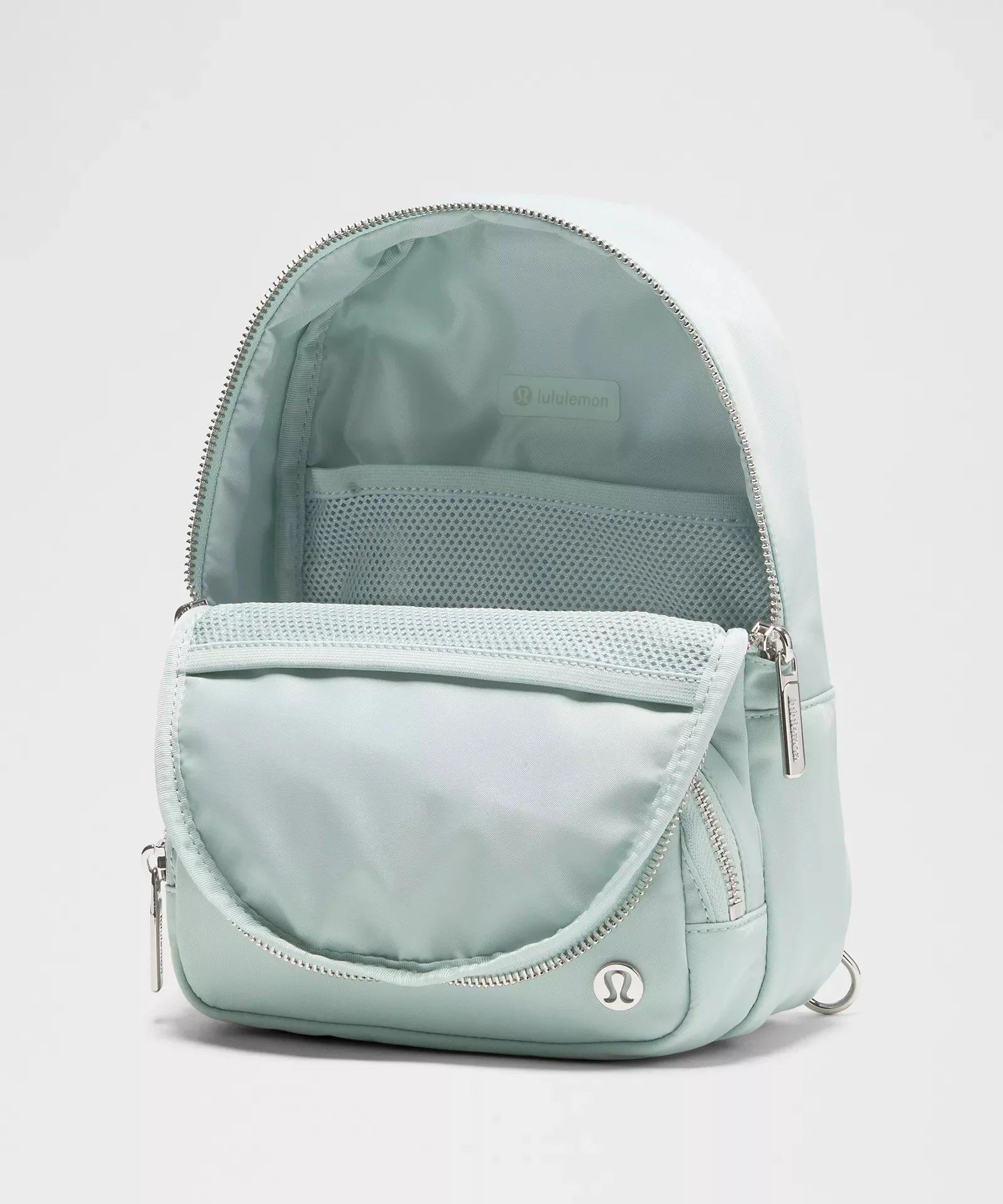 Everywhere Sling Bag 4.2L