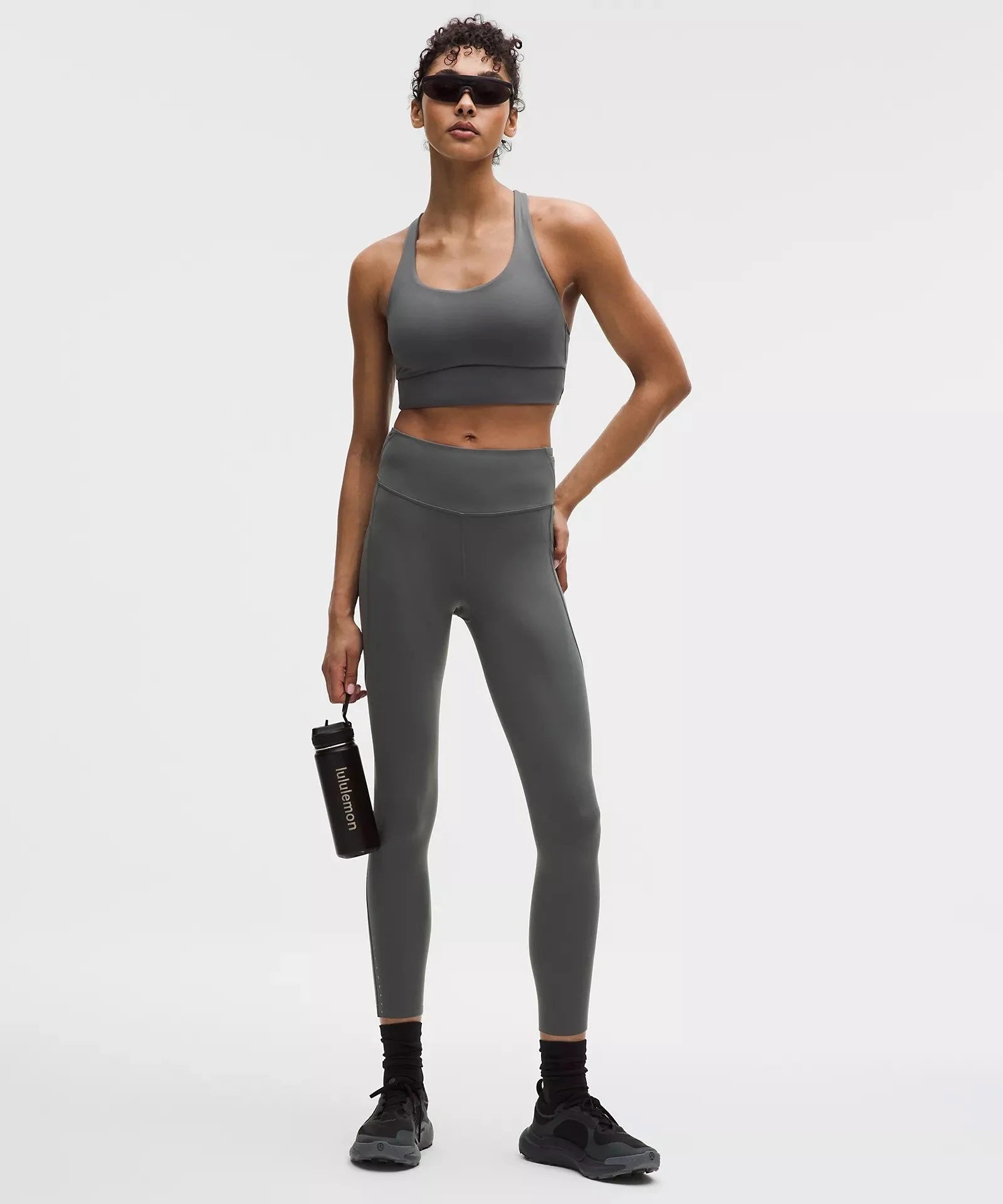 Fast and Free High-Rise Tight 25" 5 Pocket