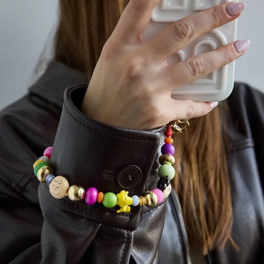 New BaubleBar Peanuts Phone Charm