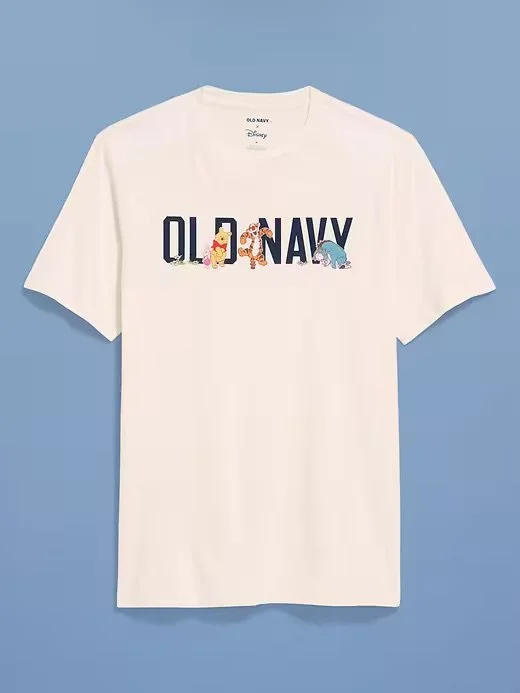 Winnie the Pooh Gender-Neutral Graphic T-Shirt