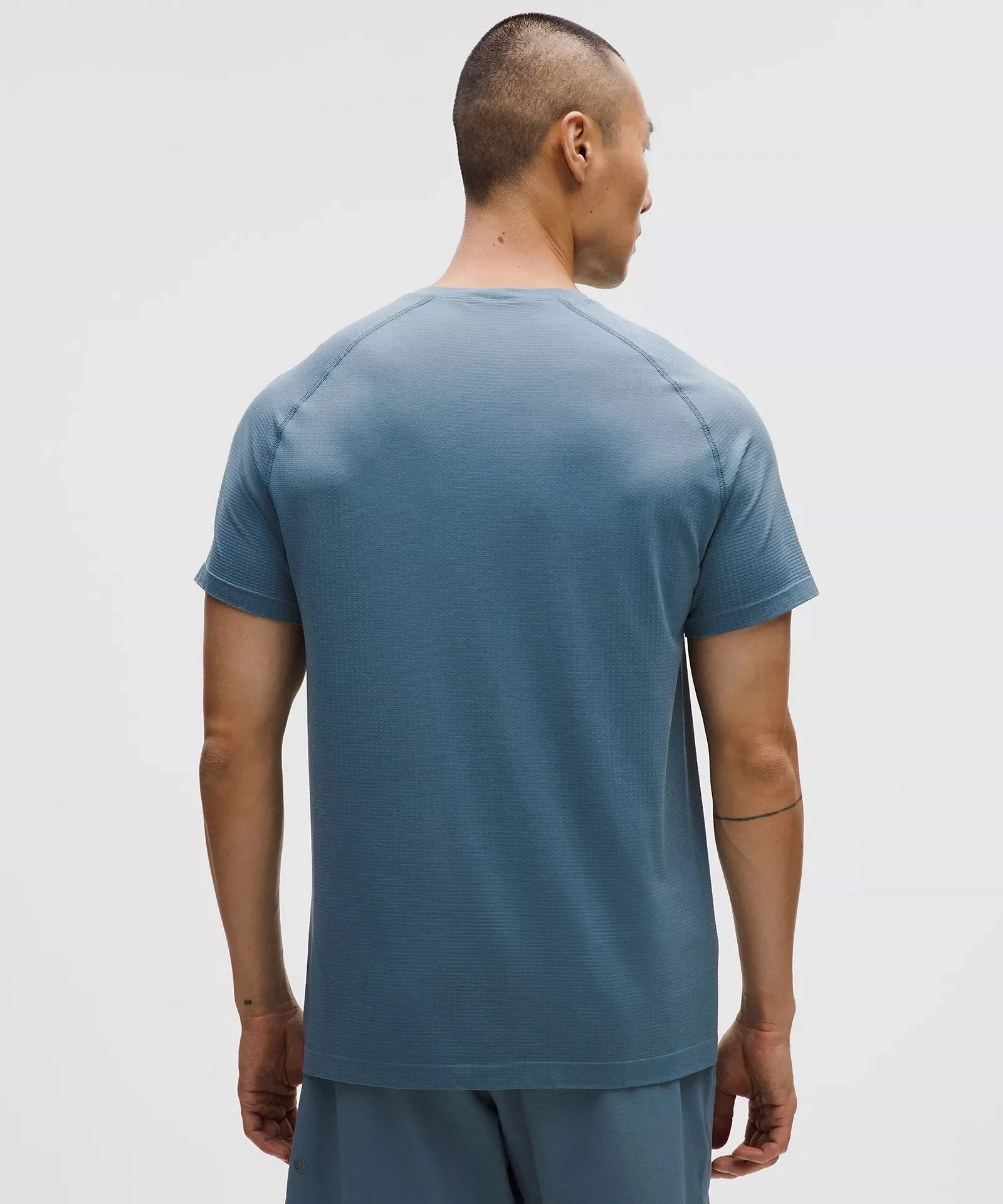 Metal Vent Tech Short-Sleeve Shirt