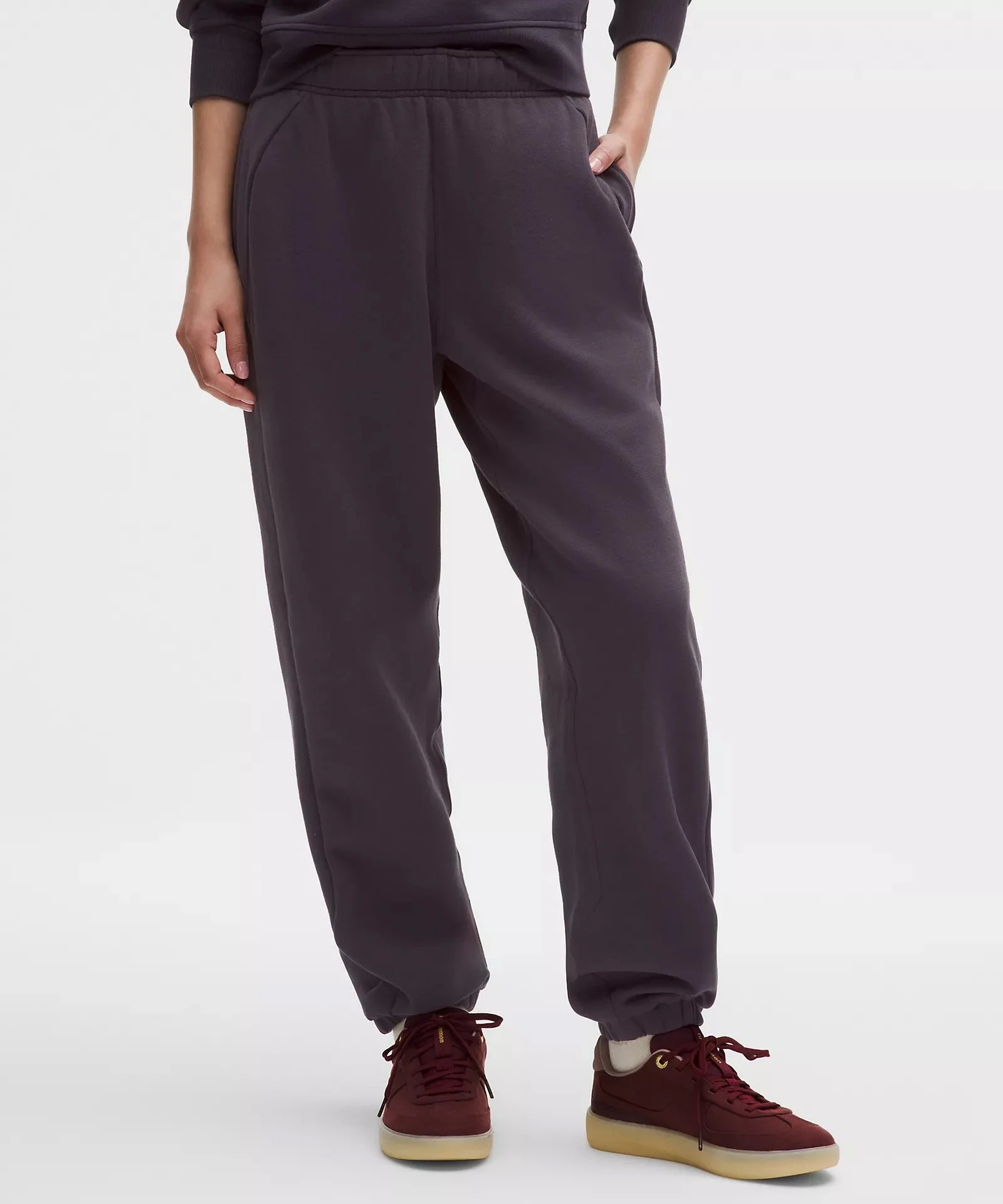 Scuba Mid-Rise Oversized Jogger Atmospheric Purple