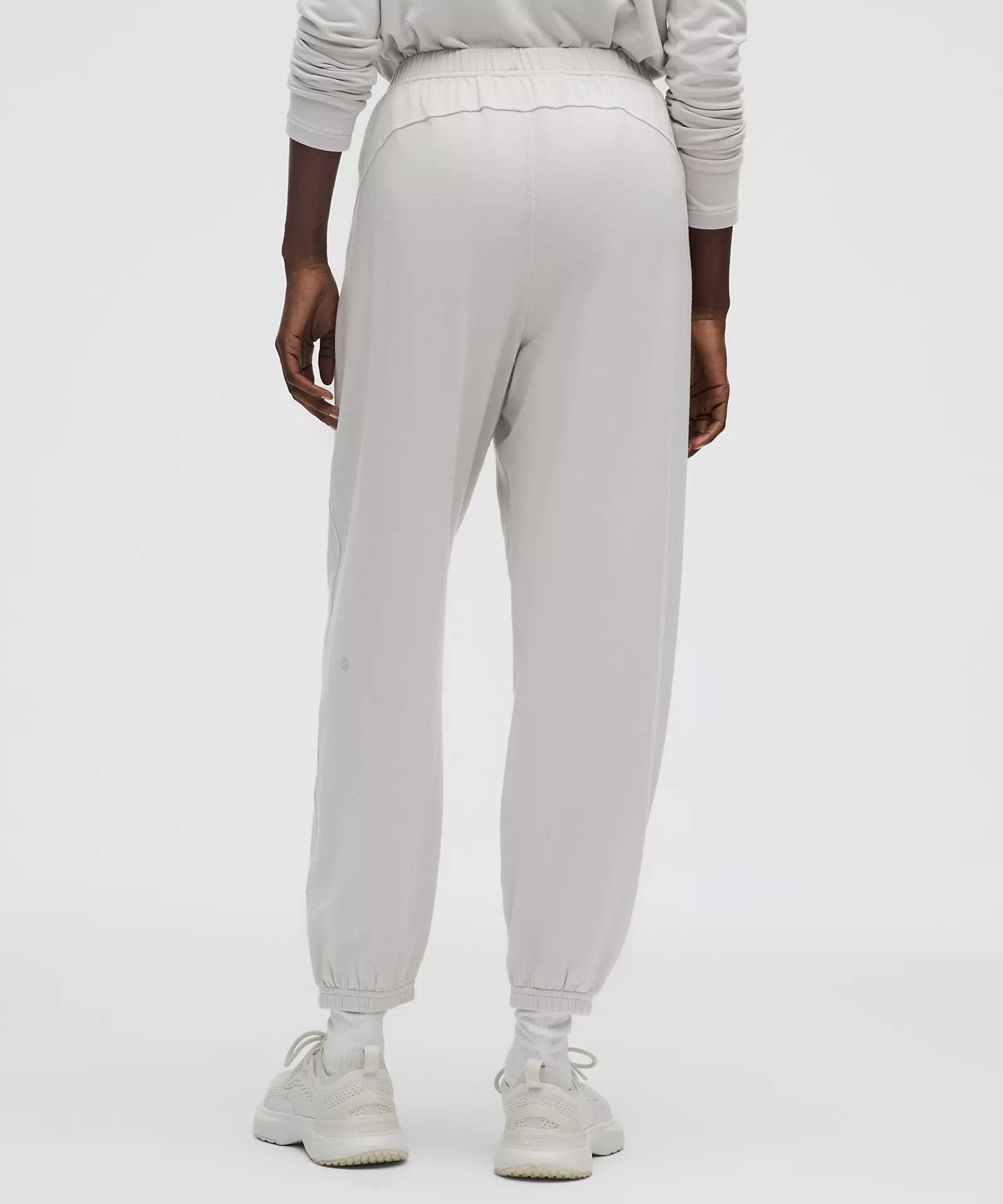 BeCalm Oversized Mid-Rise Pant