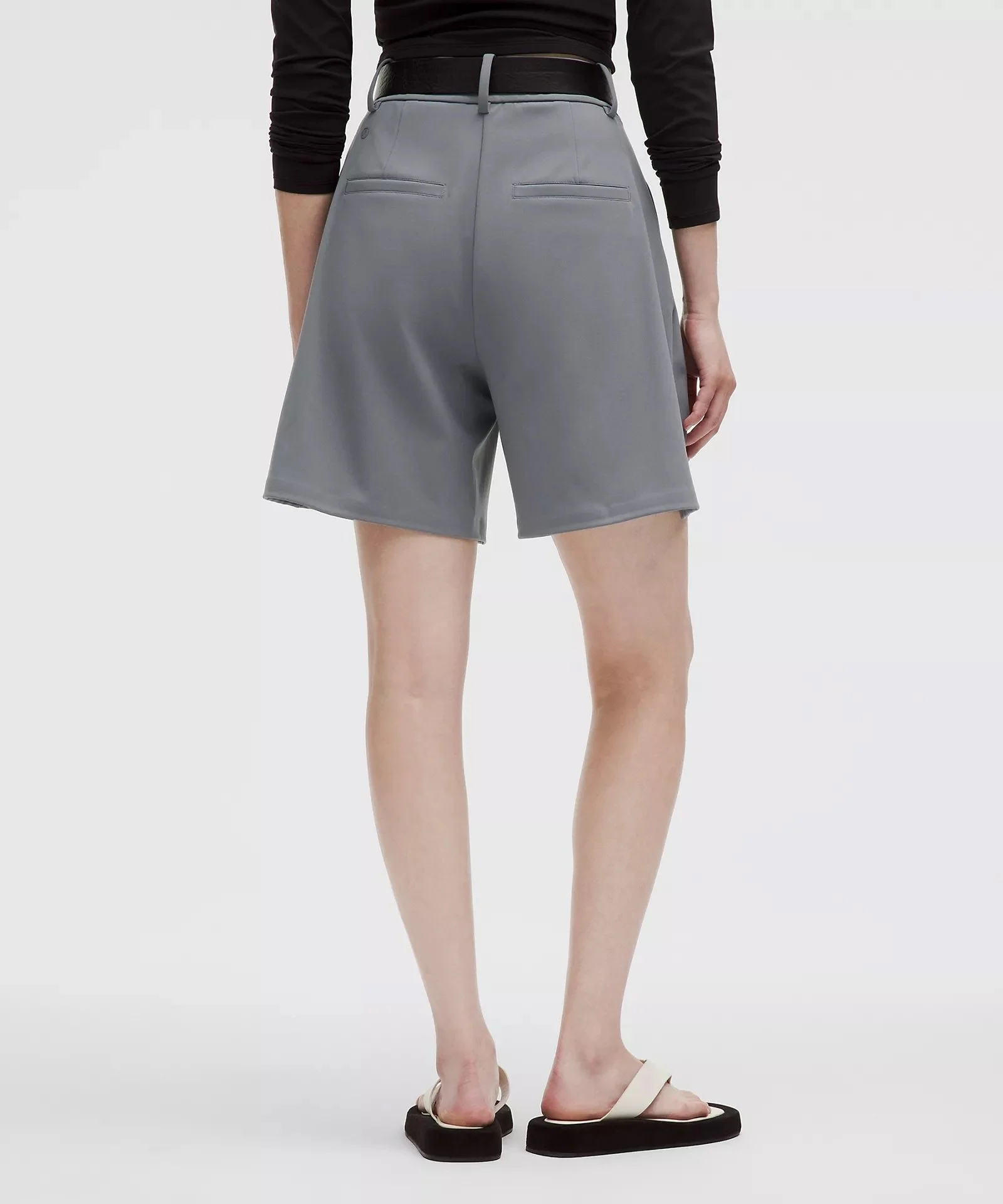 Daydrift Pleated High-Rise Short 7"