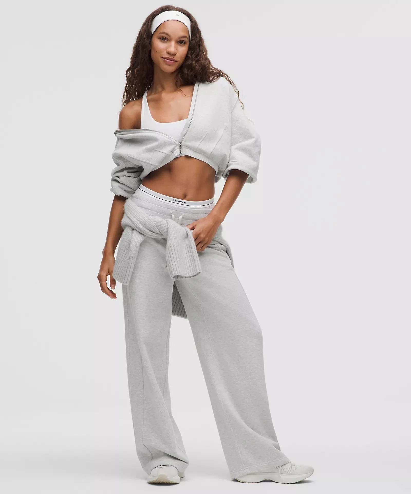 Loungeful Relaxed-Fit Full-Zip Cropped Hoodie