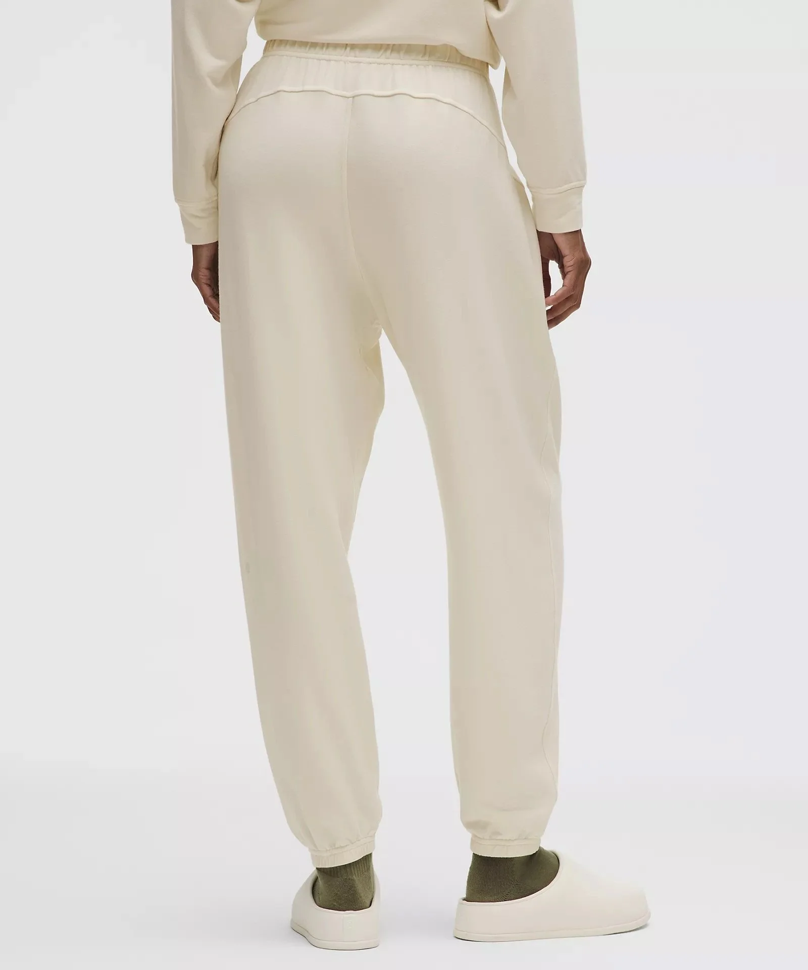 BeCalm Oversized Mid-Rise Pant