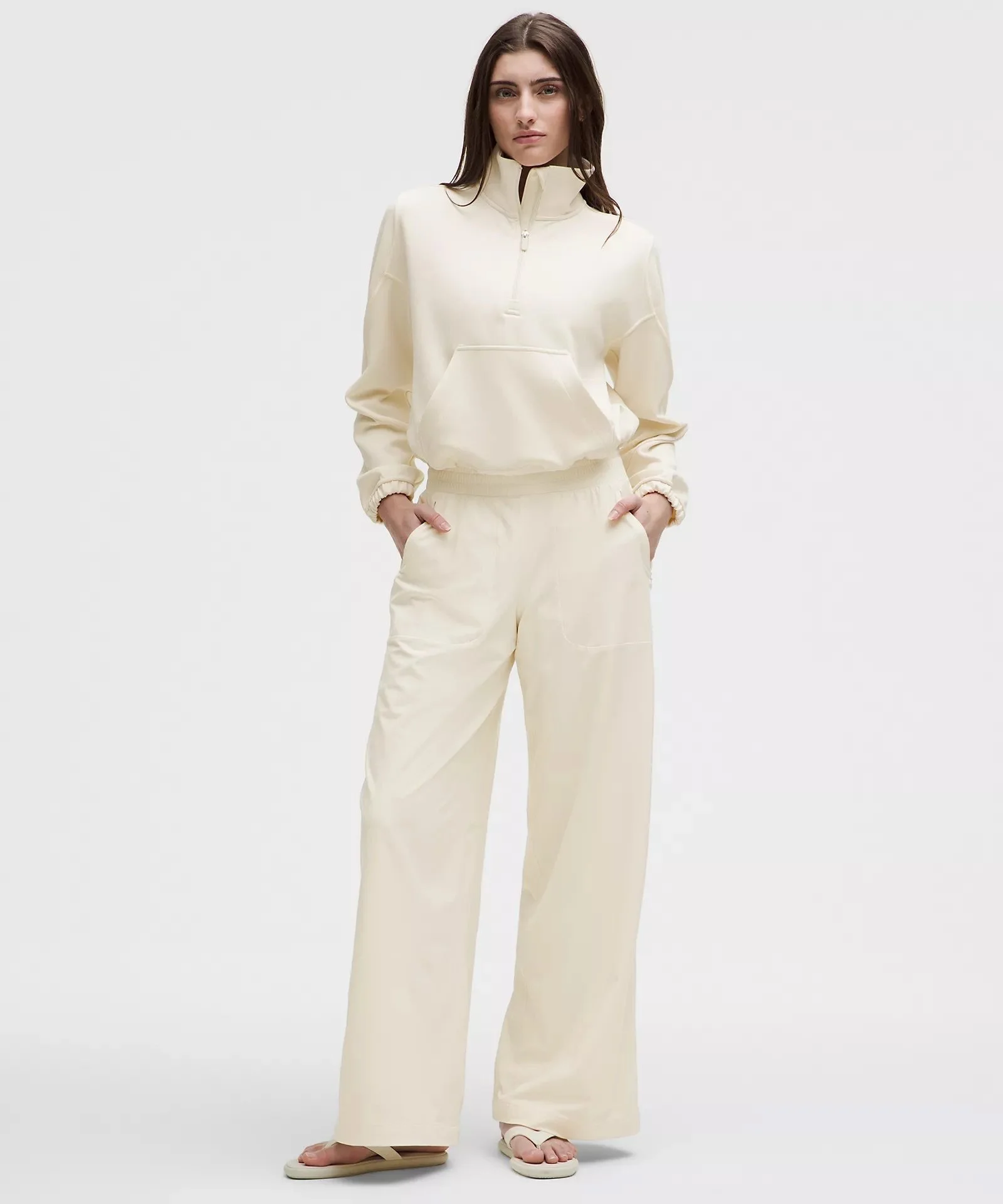 Swift Mid-Rise Wide-Leg Pant
