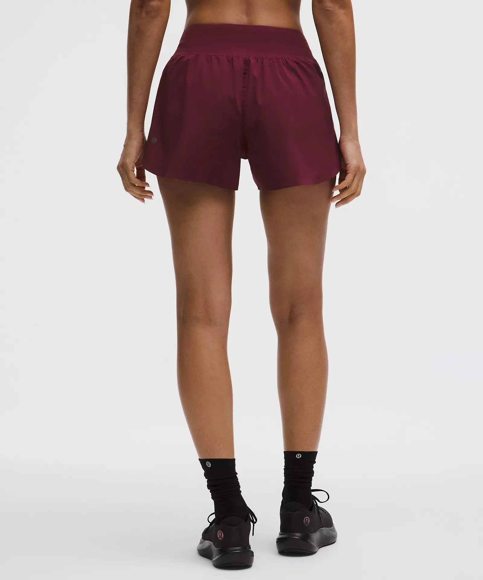 Fast and Free High-Rise Classic-Fit Split Short 3"