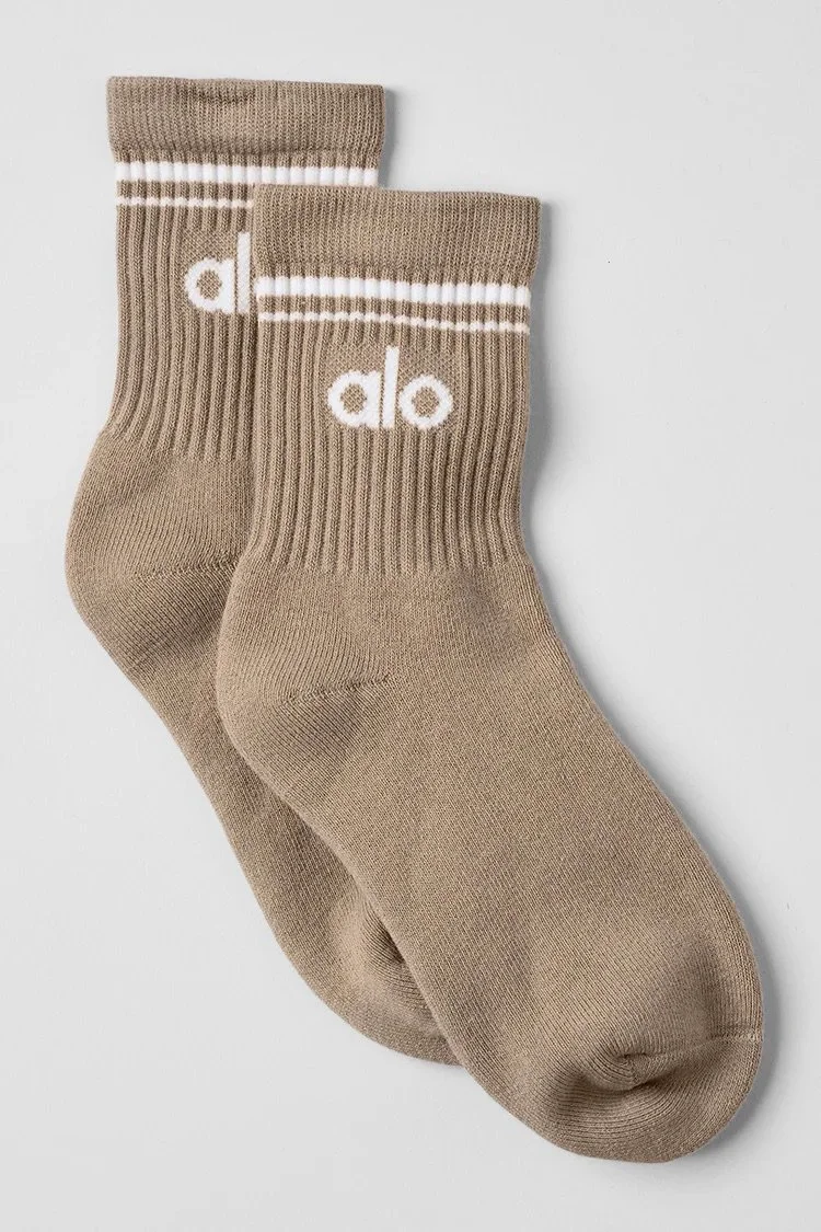 Half-Crew Throwback Sock