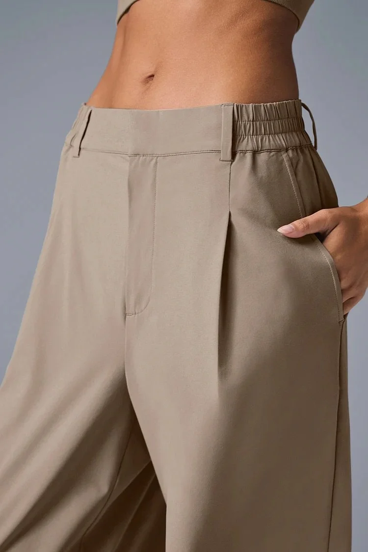 High-Waist Pursuit Trouser